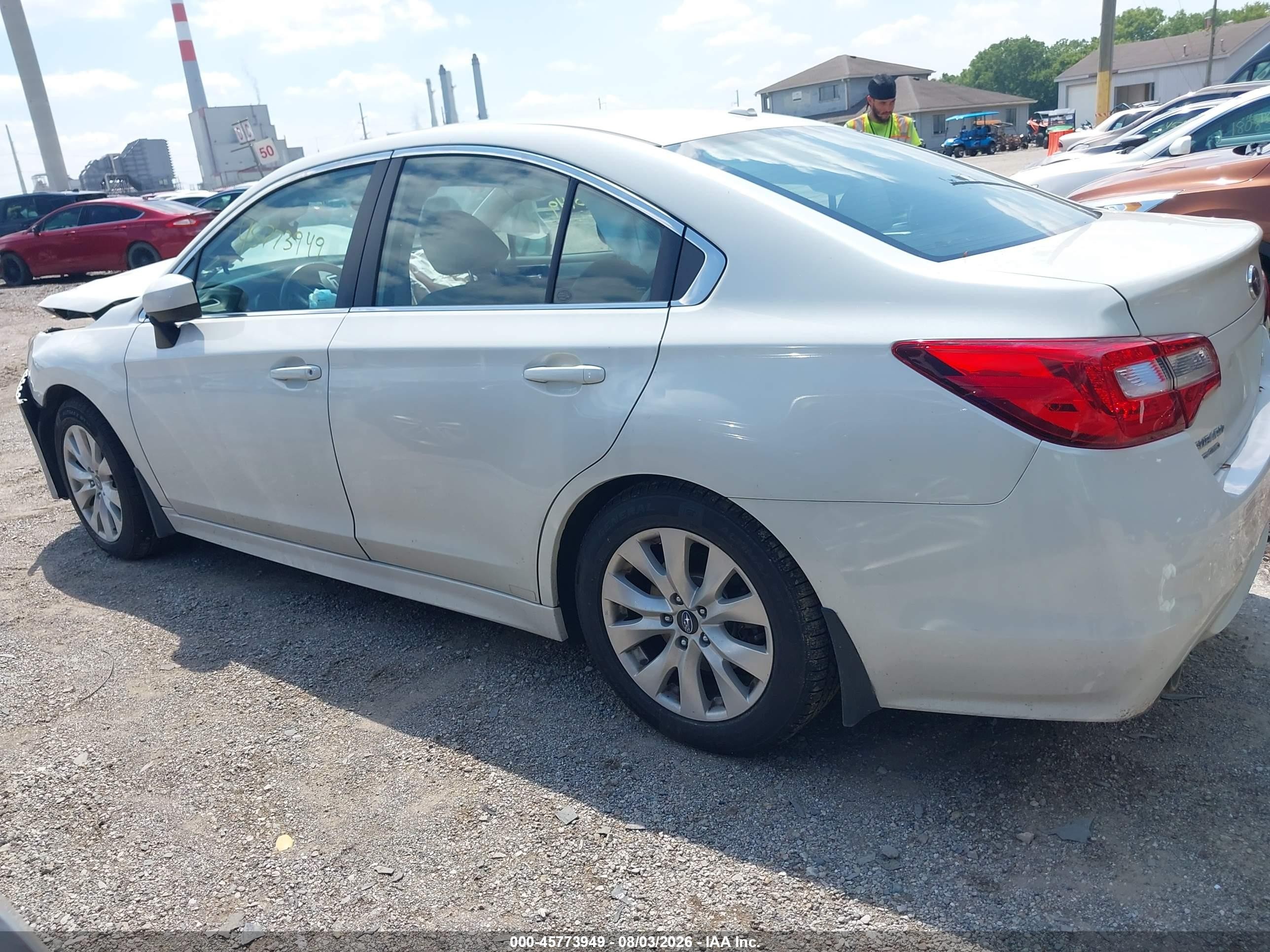 2015 Subaru Legacy 2.5i Premium Белый vin: 4S3BNBE63F3014758