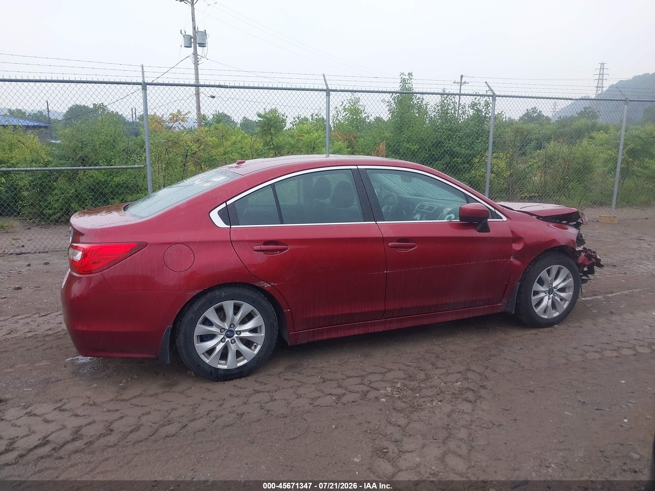 2015 Subaru Legacy 2.5i Premium Red vin: 4S3BNBE64F3018477