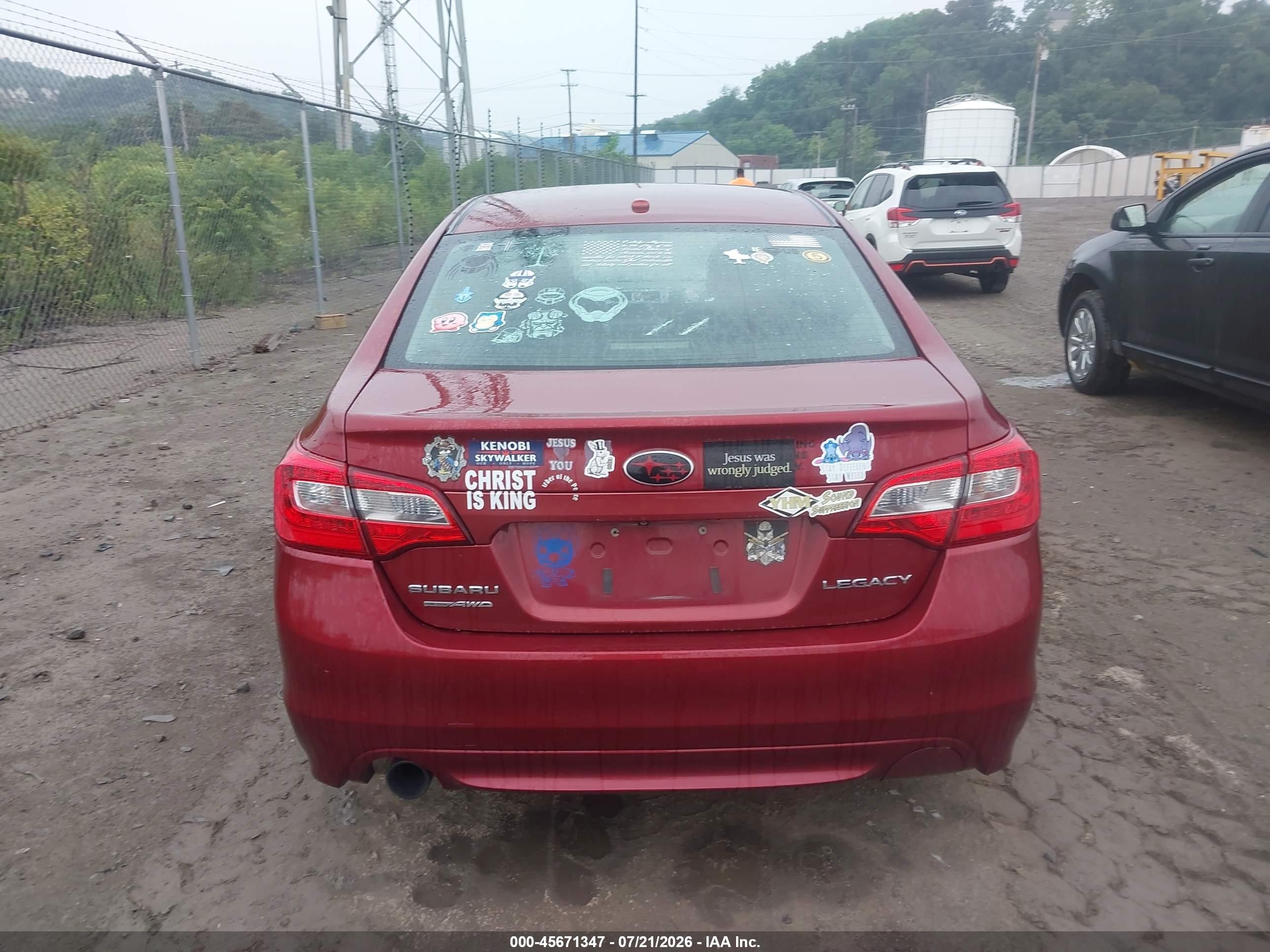 2015 Subaru Legacy 2.5i Premium Red vin: 4S3BNBE64F3018477