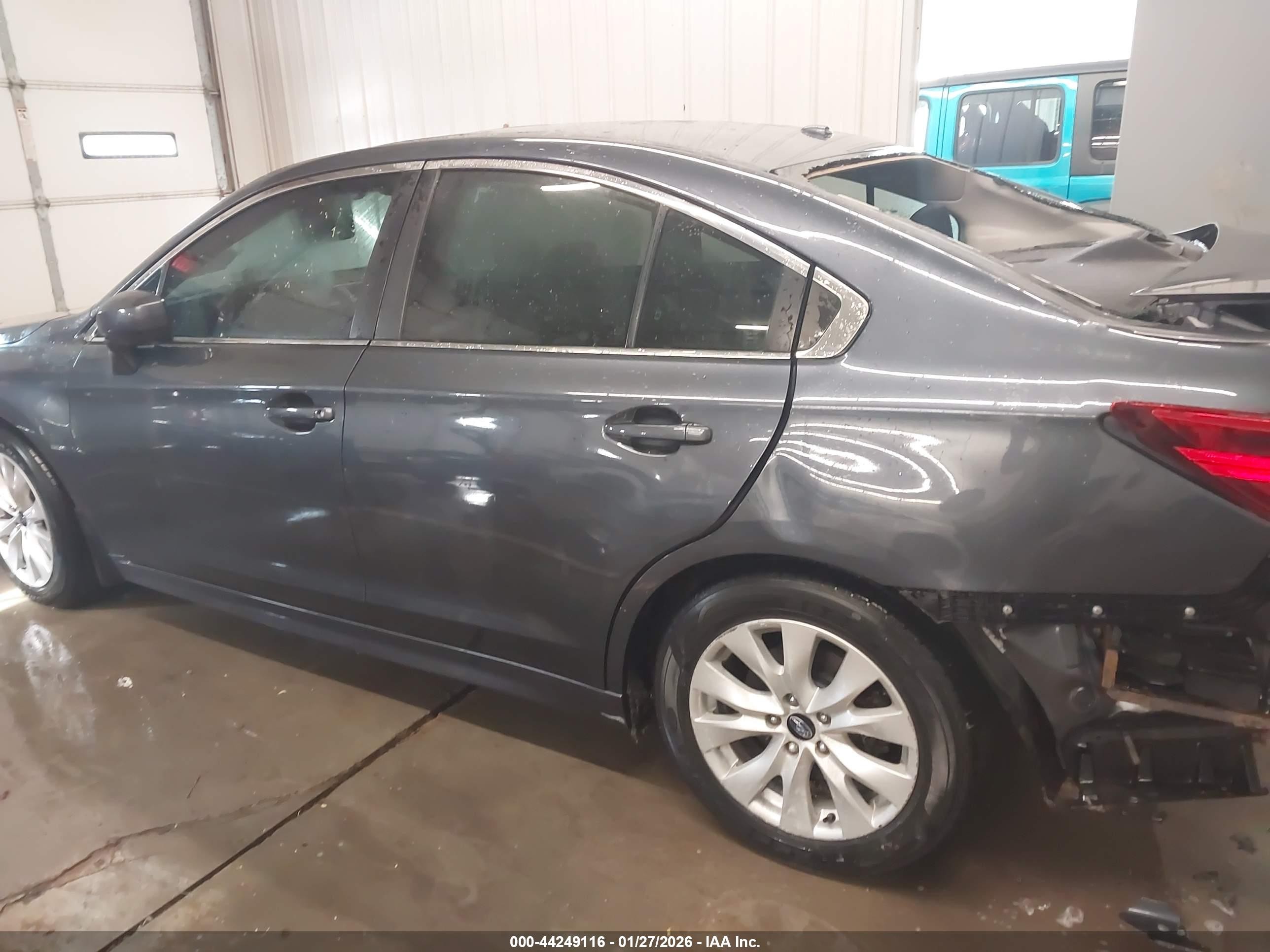 2015 Subaru Legacy 2.5i Premium Gray vin: 4S3BNBE67F3005769
