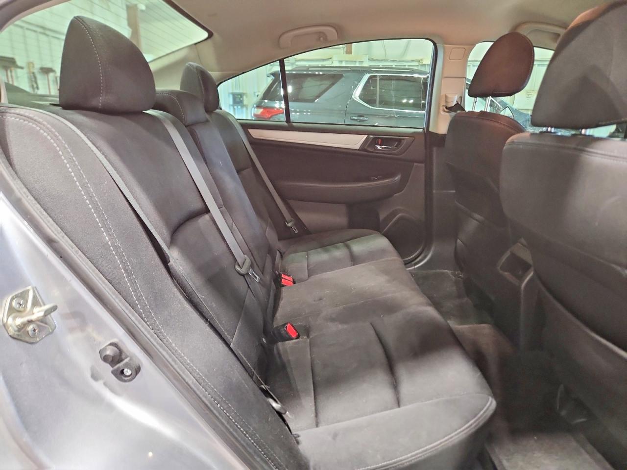 2015 Subaru Legacy 2.5i Premium Gray vin: 4S3BNBF60F3023223