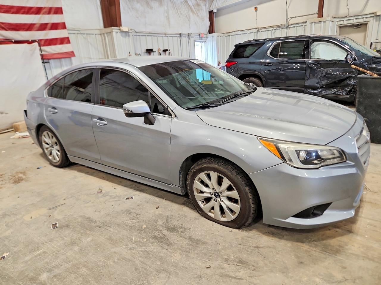 2015 Subaru Legacy 2.5i Premium Gray vin: 4S3BNBF60F3023223