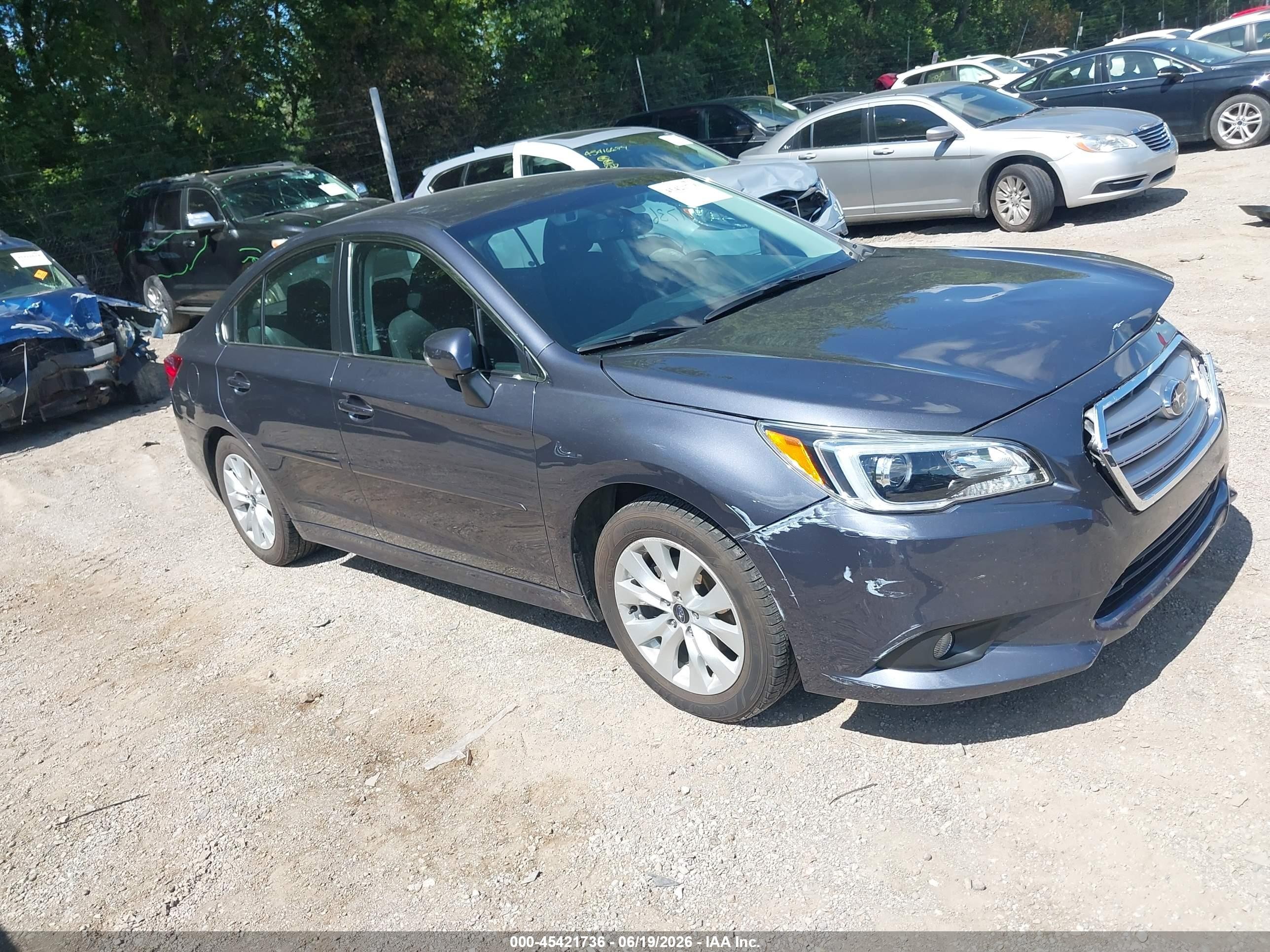 2015 Subaru Legacy 2.5i Premium Gray vin: 4S3BNBF65F3026764