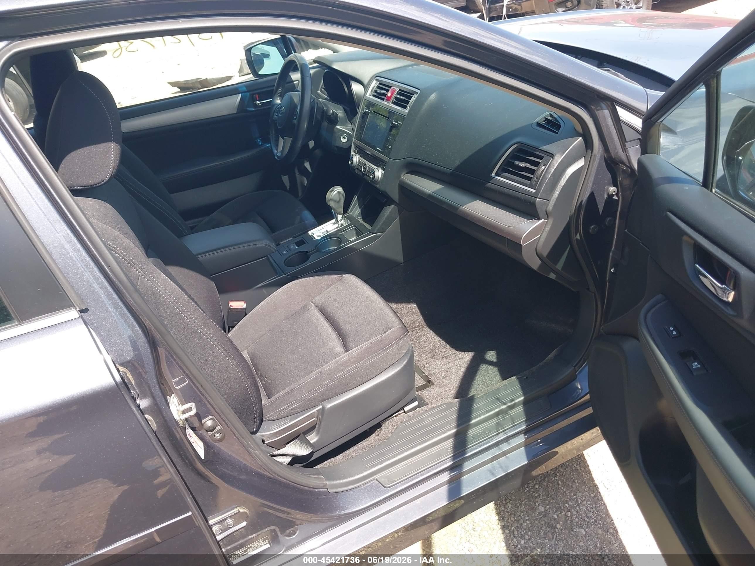 2015 Subaru Legacy 2.5i Premium Gray vin: 4S3BNBF65F3026764