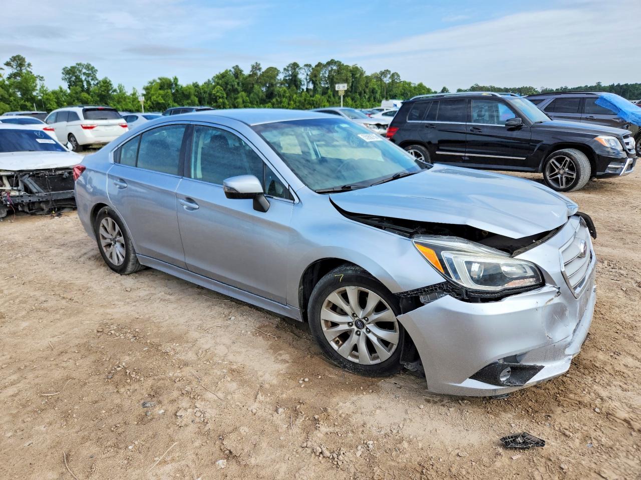 2015 Subaru Legacy 2.5i Premium Silver vin: 4S3BNBF67F3056378