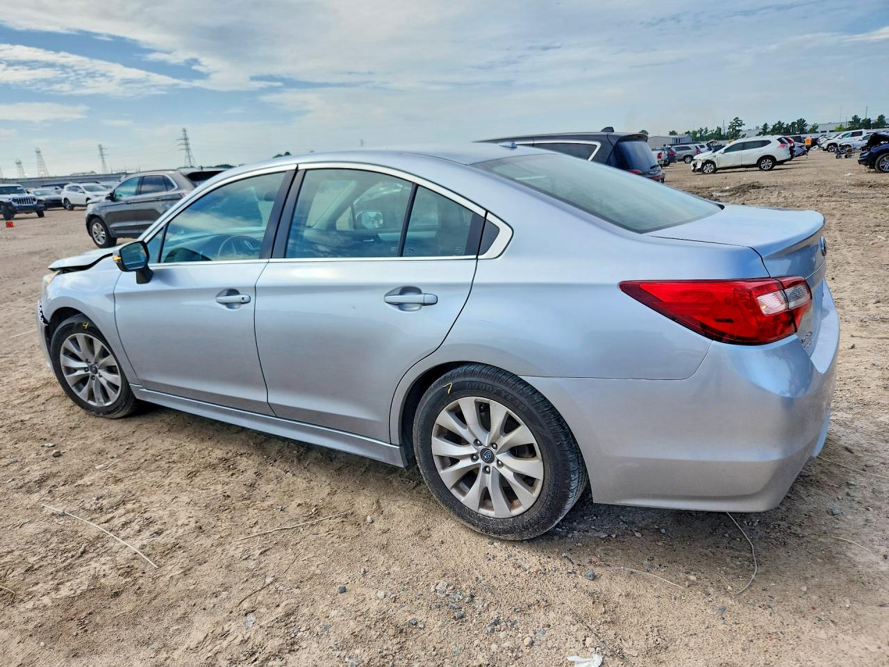 2015 Subaru Legacy 2.5i Premium Silver vin: 4S3BNBF67F3056378