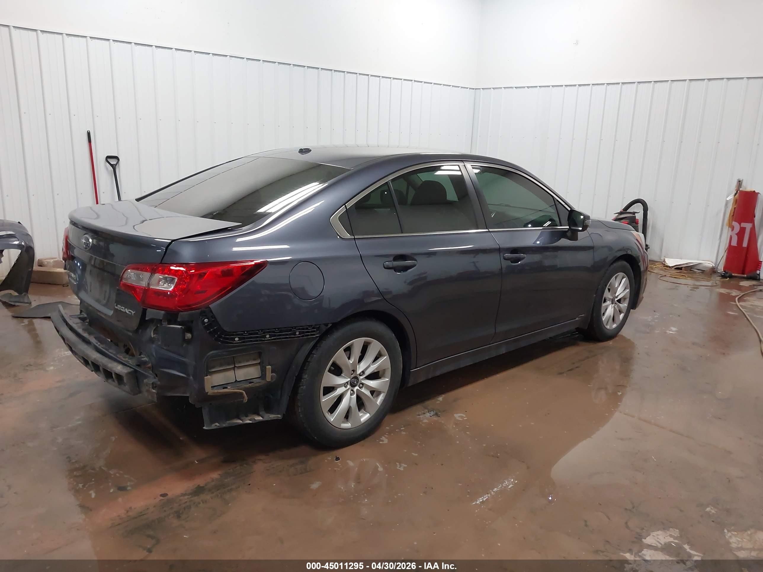 2015 Subaru Legacy 2.5i Premium Blue vin: 4S3BNBF69F3068628