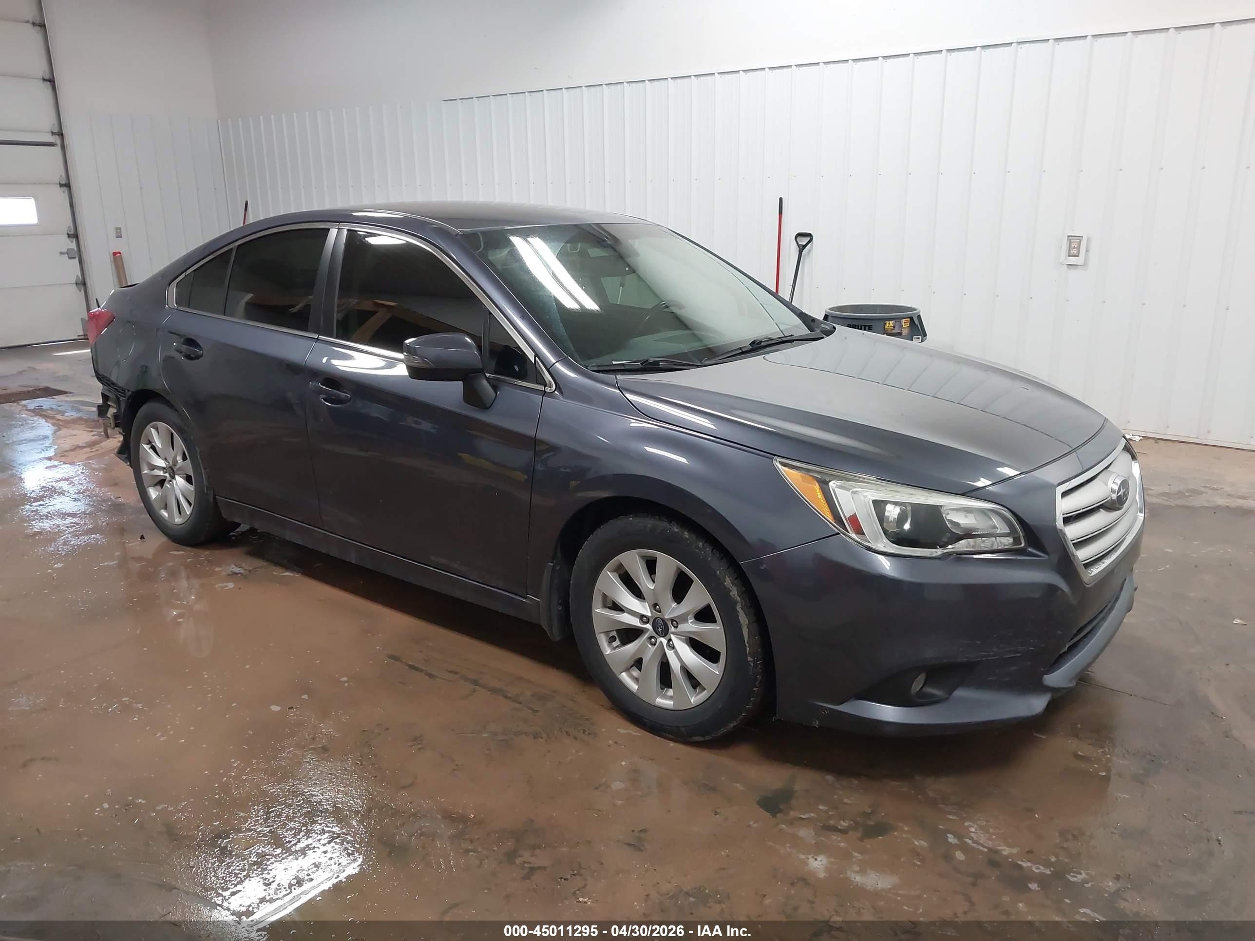2015 Subaru Legacy 2.5i Premium Blue vin: 4S3BNBF69F3068628