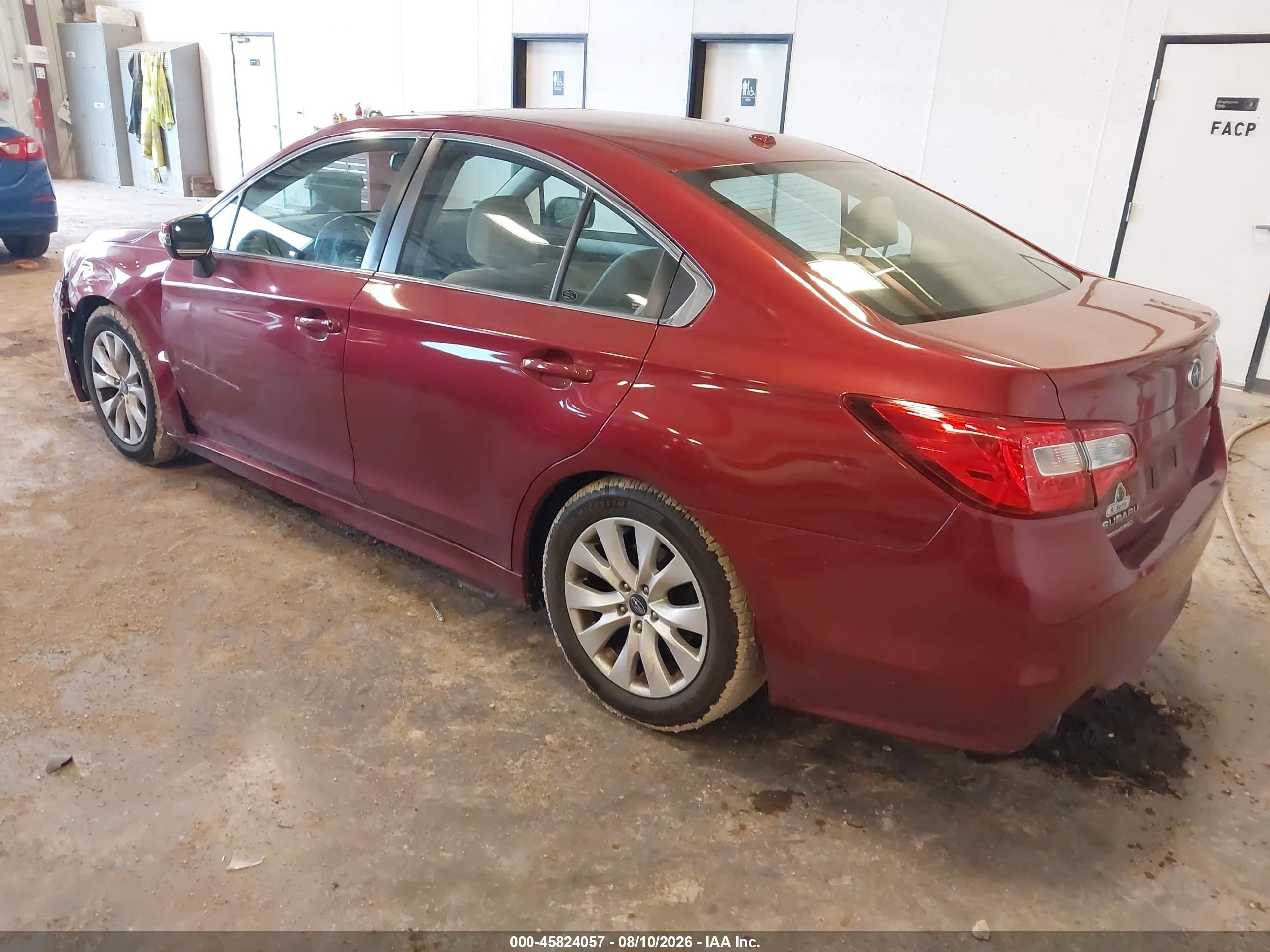 2015 Subaru Legacy 2.5i Premium Red vin: 4S3BNBH67F3034443