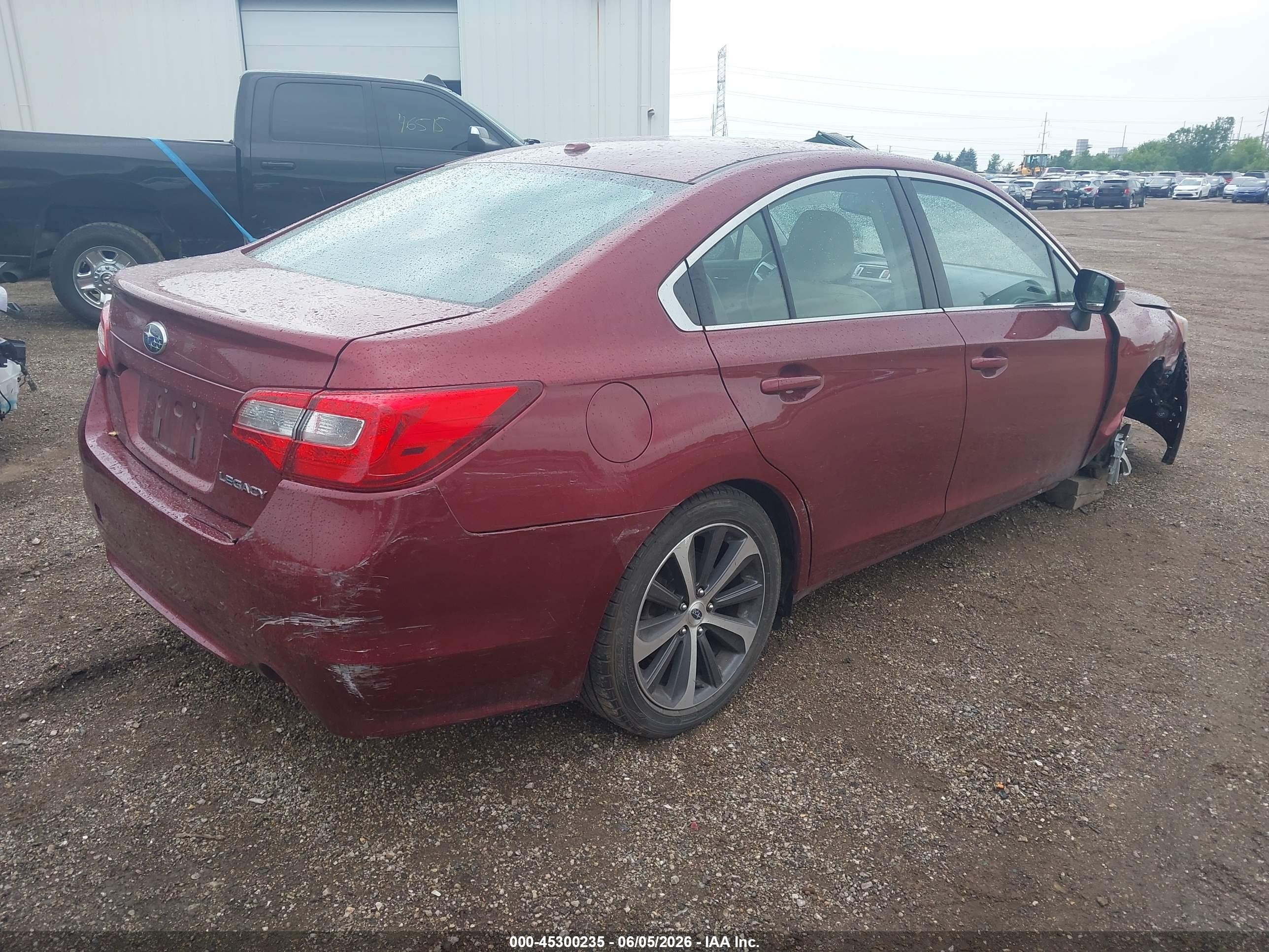 2015 Subaru Legacy 2.5i Limited Red vin: 4S3BNBL60F3043346