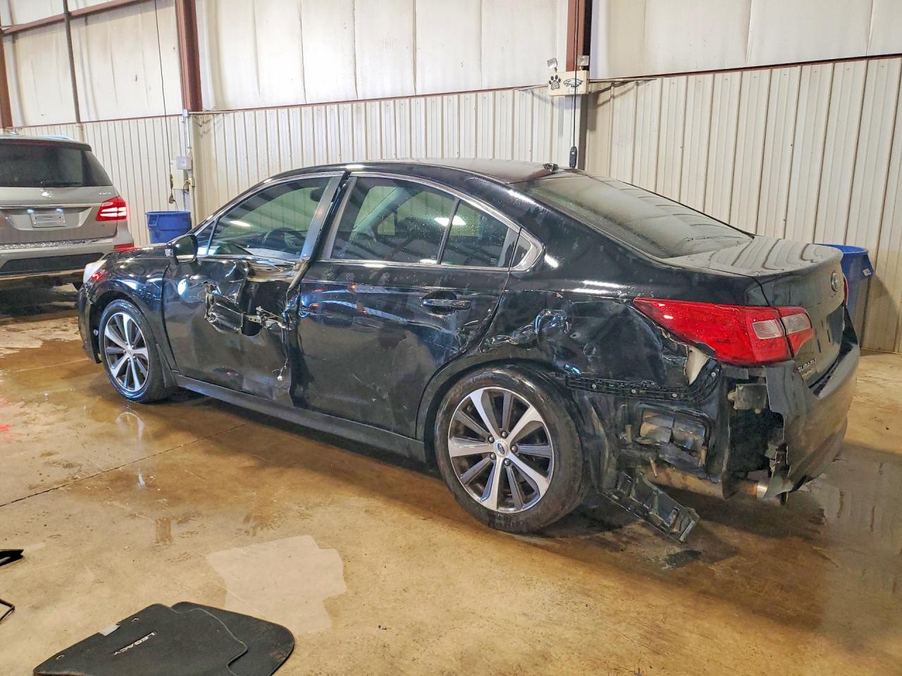 2015 Subaru Legacy 2.5i Limited Black vin: 4S3BNBL62F3026757