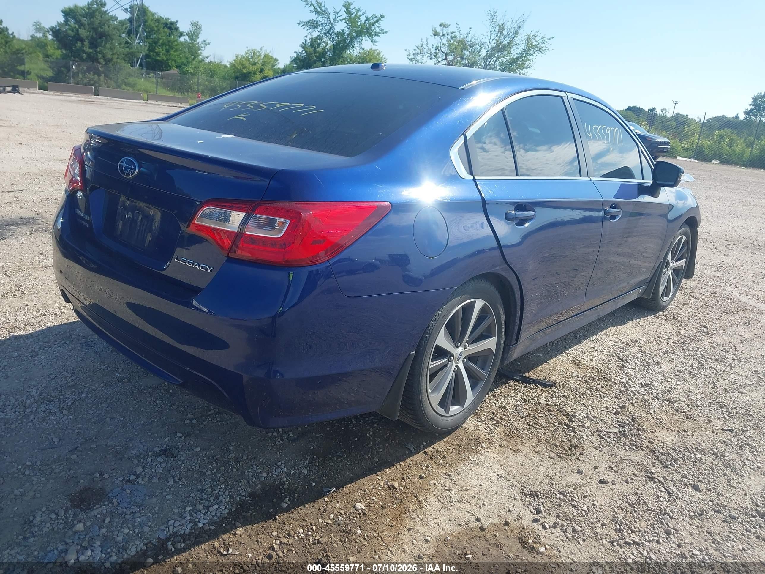 2015 Subaru Legacy 2.5i Limited Синий vin: 4S3BNBL63F3021633
