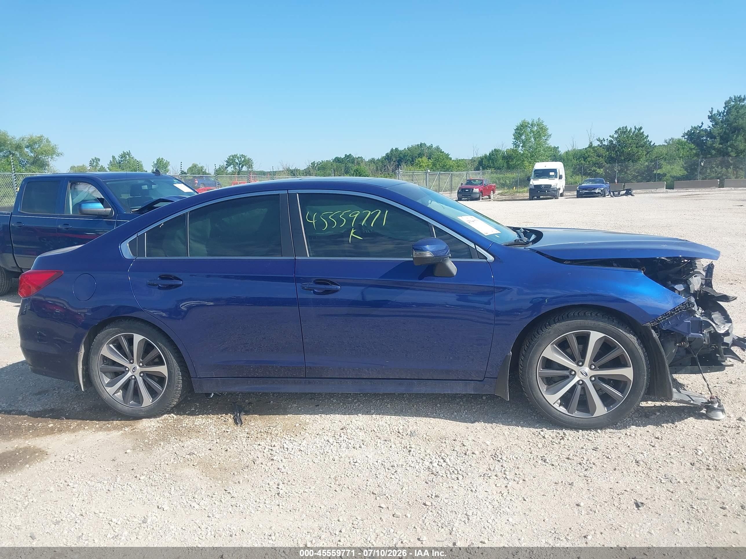 2015 Subaru Legacy 2.5i Limited Синий vin: 4S3BNBL63F3021633
