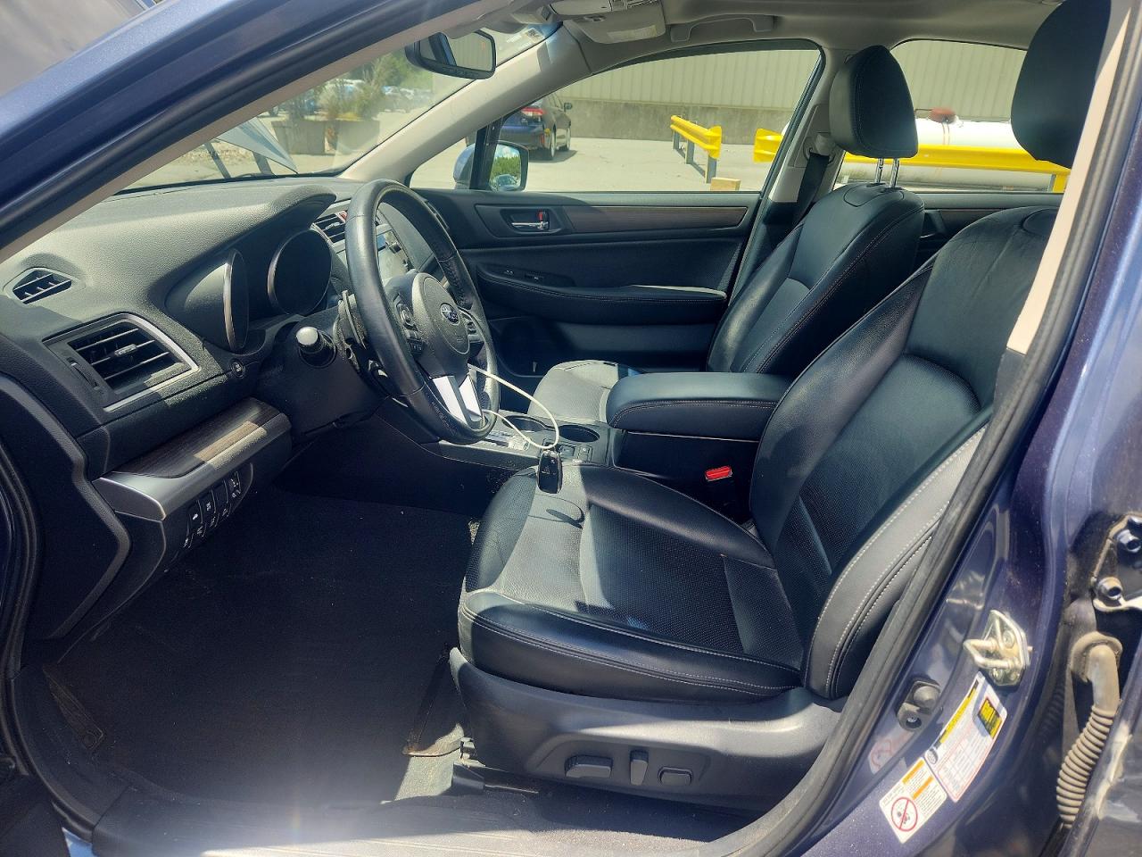 2015 Subaru Legacy 2.5i Limited Blue vin: 4S3BNBN61F3054160