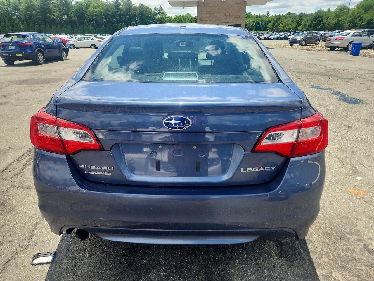 2015 Subaru Legacy 2.5i Limited Blue vin: 4S3BNBN61F3054160