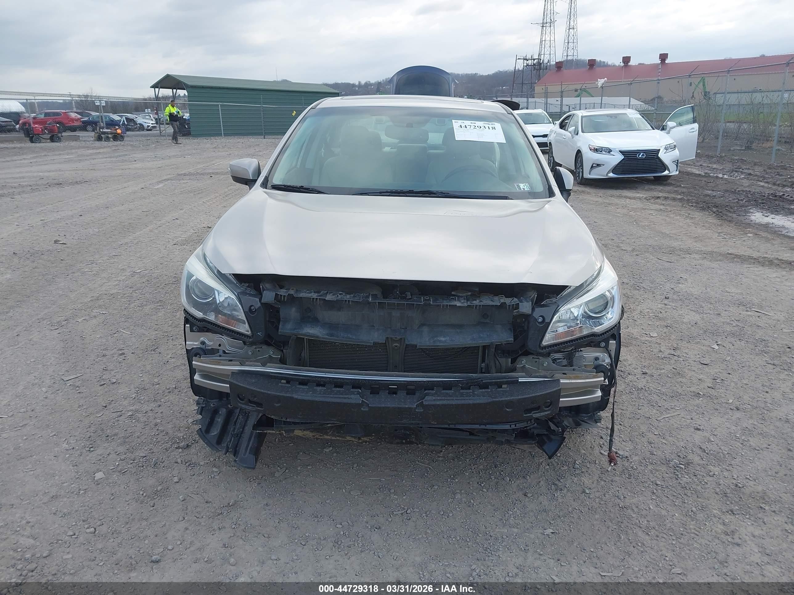 2015 Subaru Legacy 2.5i Limited Gold vin: 4S3BNBN62F3046407