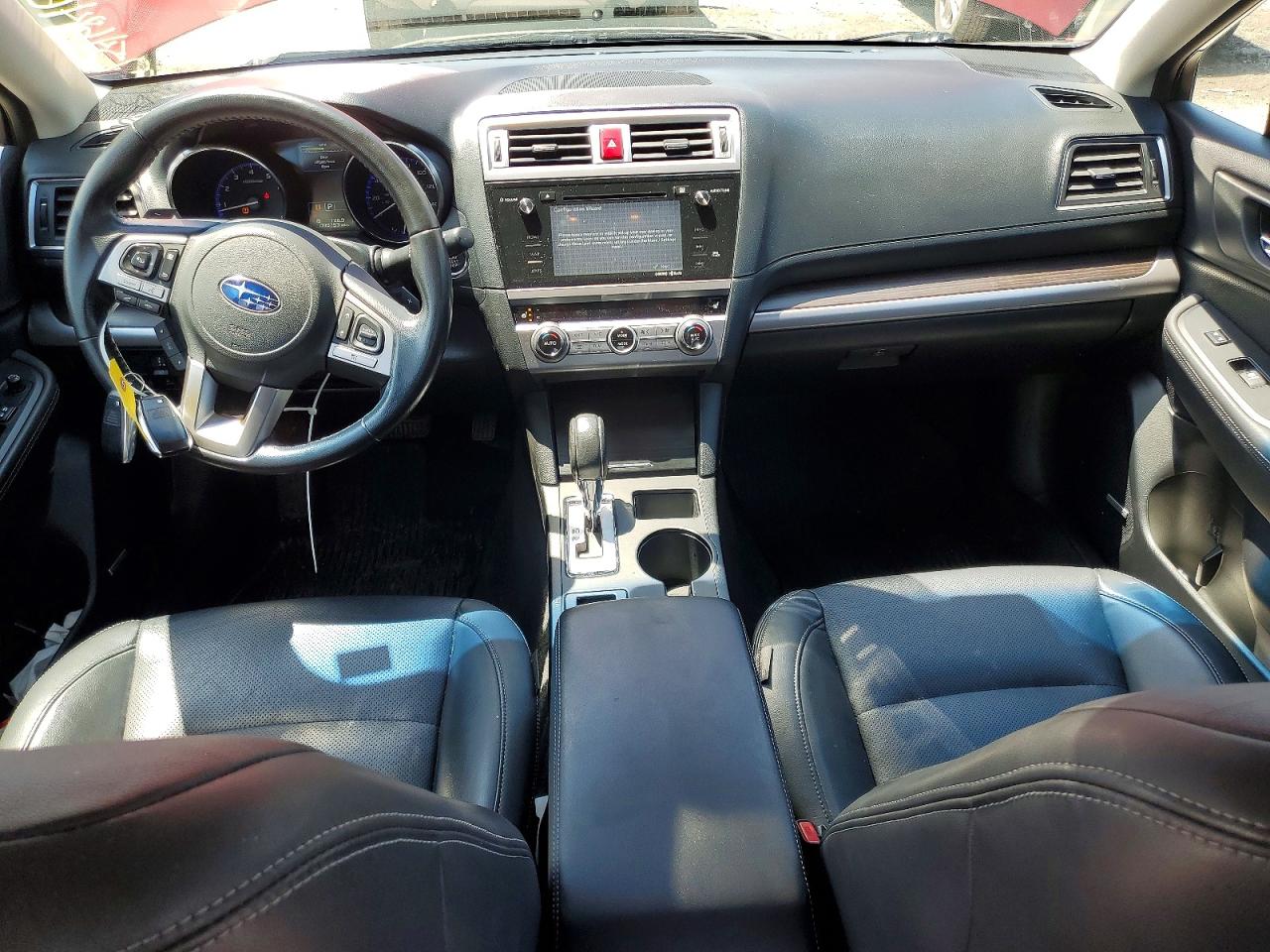 2015 Subaru Legacy 2.5i Limited Красный vin: 4S3BNBN66F3051772