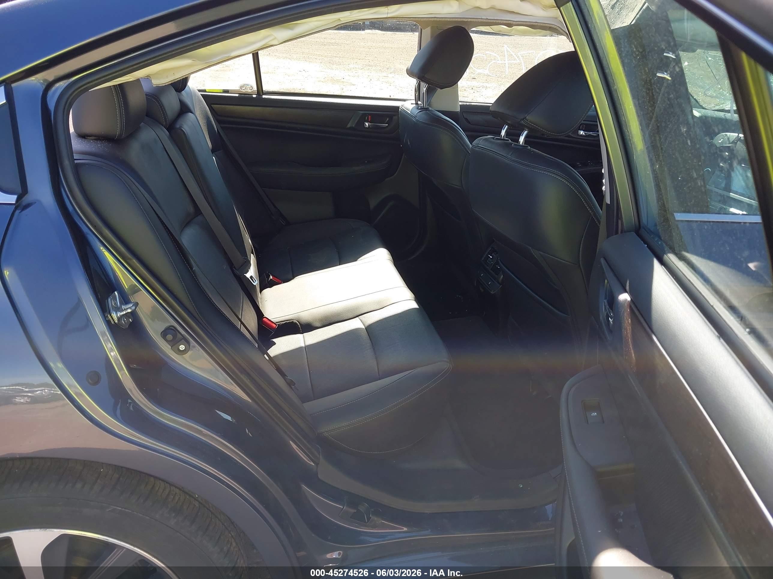 2015 Subaru Legacy 2.5i Limited Серый vin: 4S3BNBN68F3074762