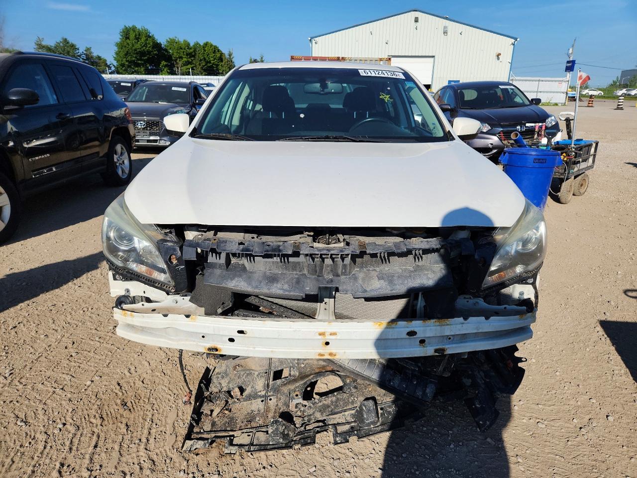 2015 Subaru Legacy 2.5i Premium White vin: 4S3BNCD64F3024089