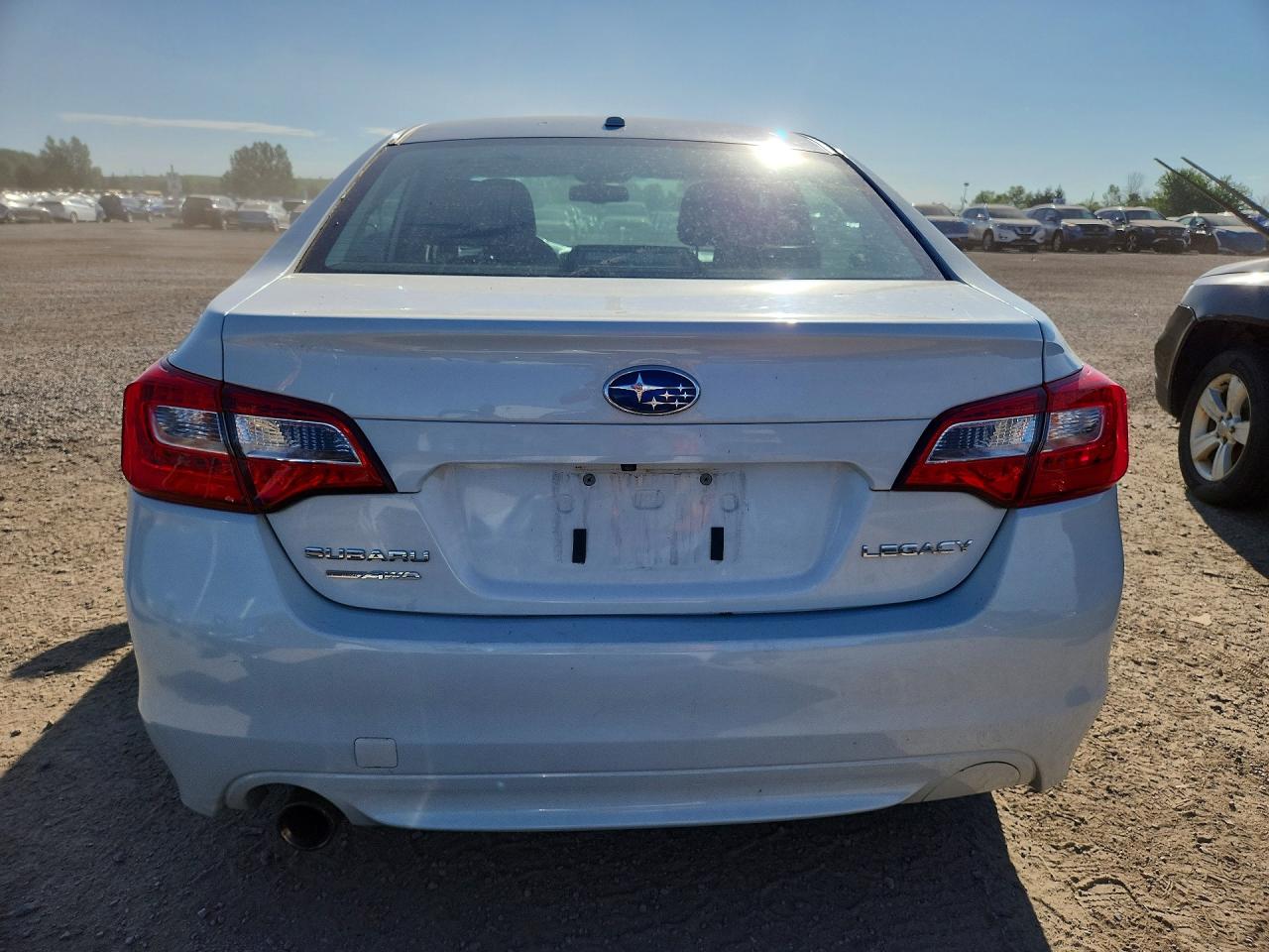 2015 Subaru Legacy 2.5i Premium White vin: 4S3BNCD64F3024089