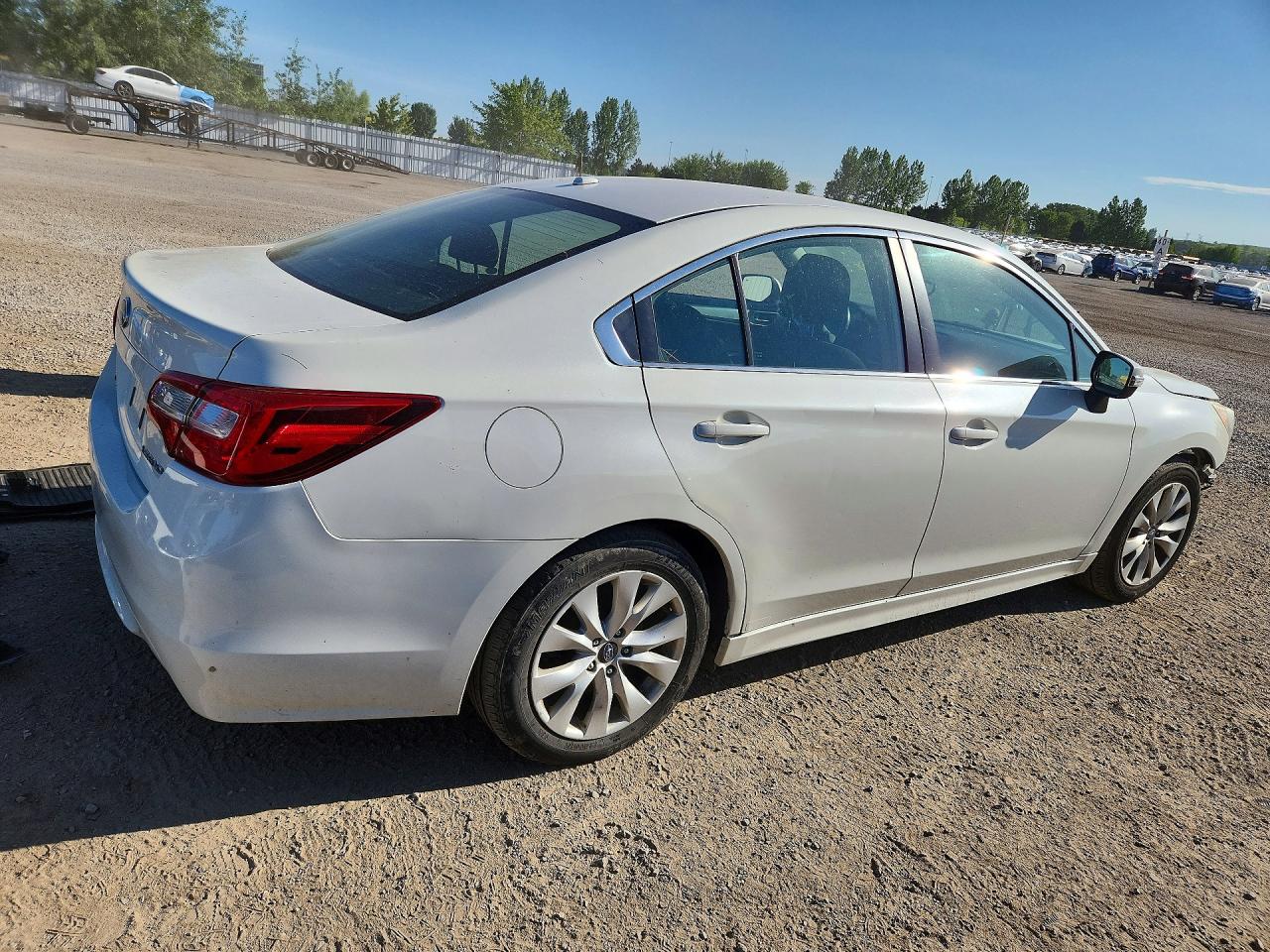 2015 Subaru Legacy 2.5i Premium White vin: 4S3BNCD64F3024089