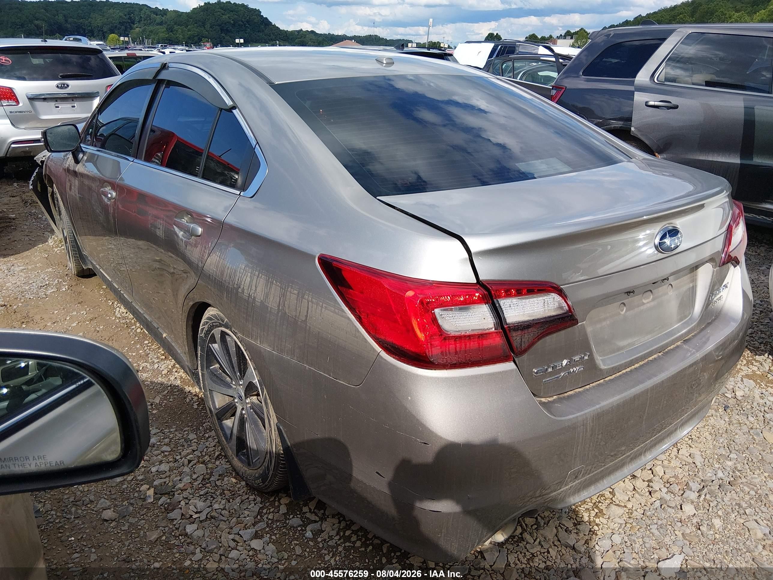 2015 Subaru Legacy 3.6r Limited Gold vin: 4S3BNEJ65F3030953