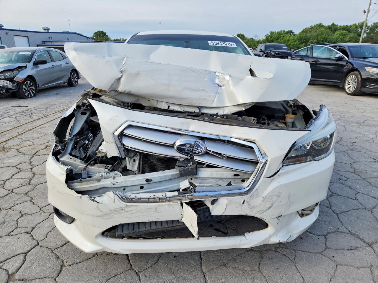 2015 Subaru Legacy 3.6r Limited White vin: 4S3BNEJ66F3012090