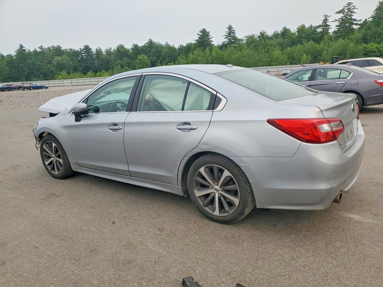 2015 Subaru Legacy 3.6r Limited Silver vin: 4S3BNEL61F3011622