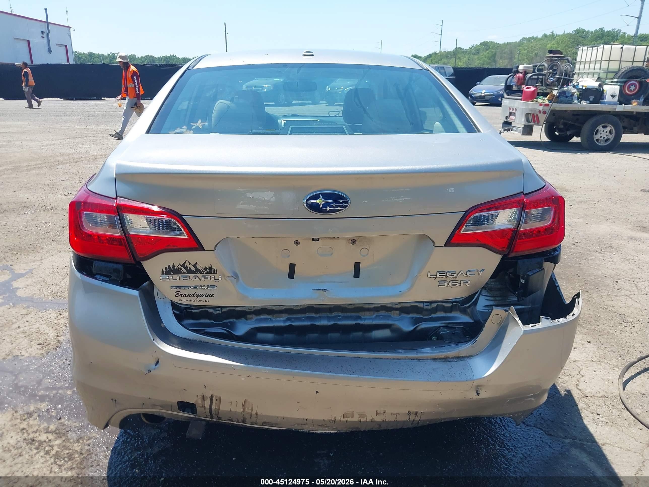 2015 Subaru Legacy 3.6r Limited Tan vin: 4S3BNEL62F3010754
