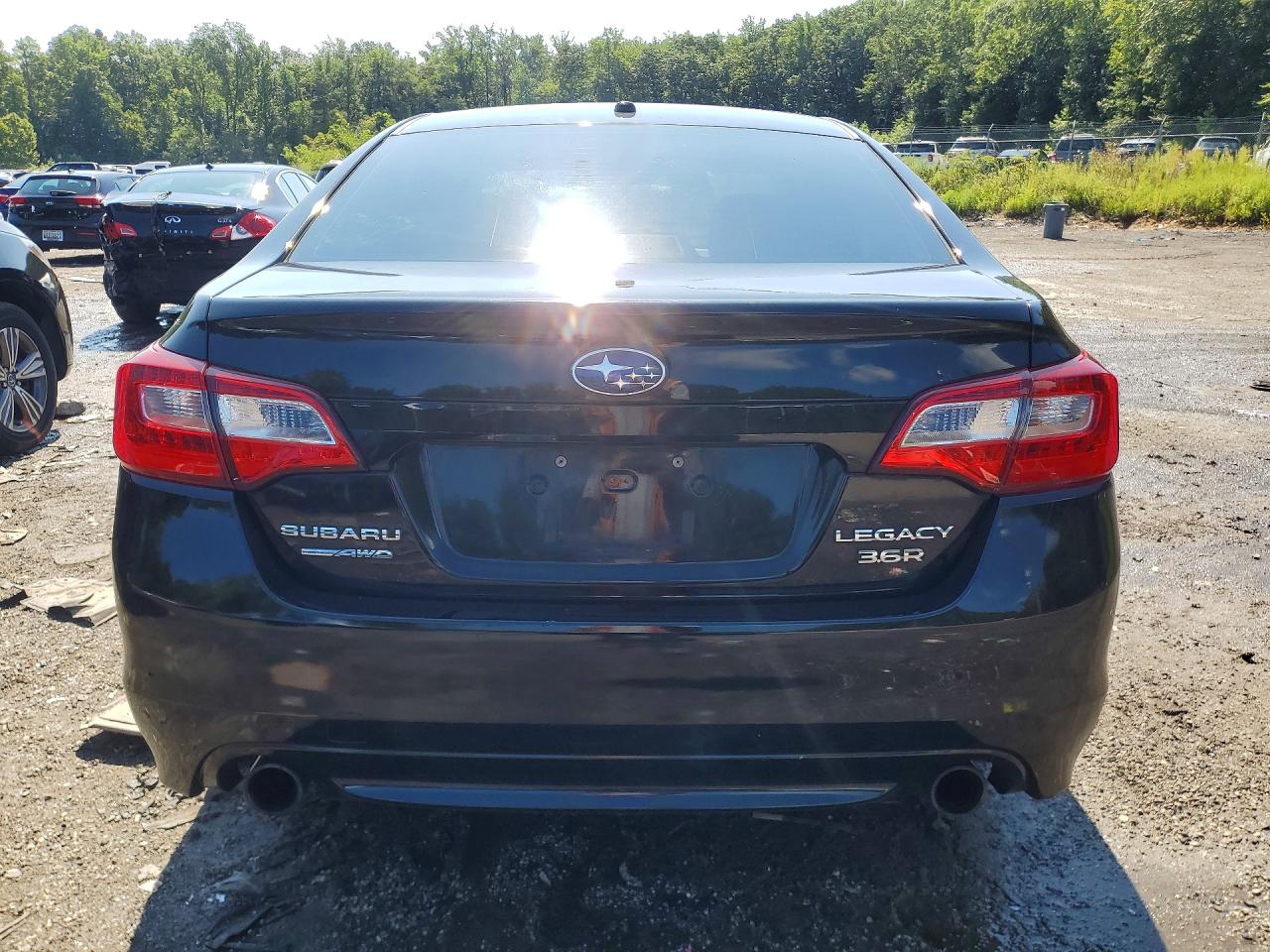 2015 Subaru Legacy 3.6r Limited Черный vin: 4S3BNEL65F3011025
