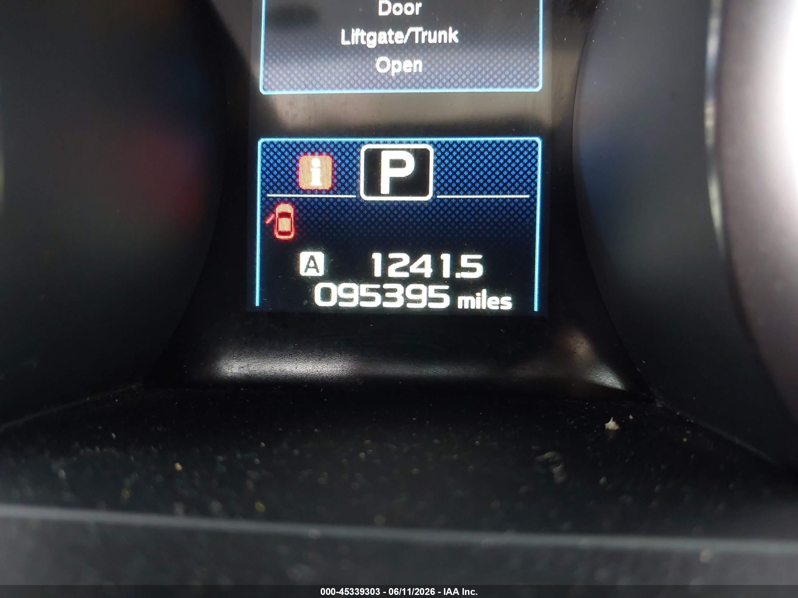 2015 Subaru Legacy 3.6r Limited White vin: 4S3BNEL68F3044777