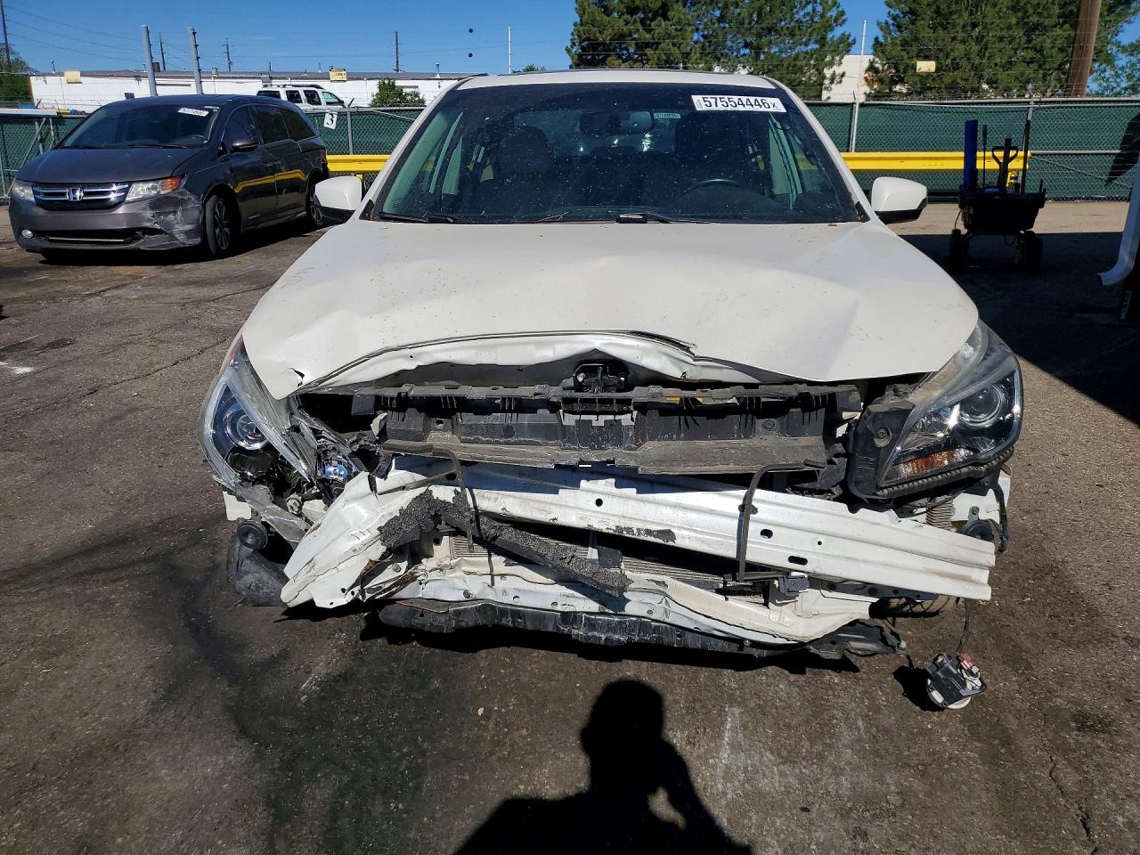 2015 Subaru Legacy 3.6r Limited White vin: 4S3BNEL69F3013571