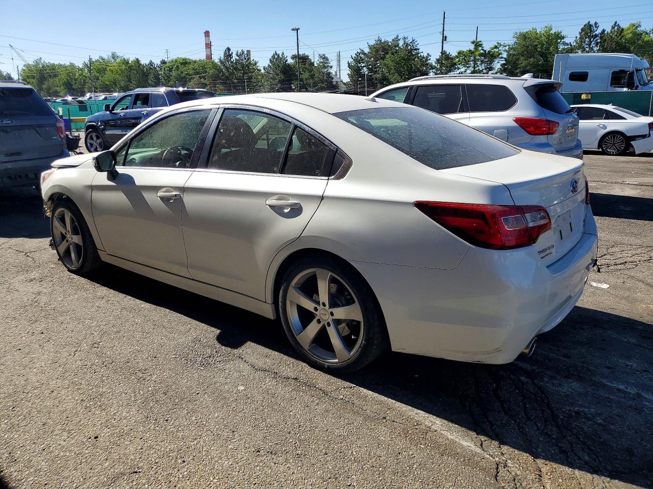 2015 Subaru Legacy 3.6r Limited White vin: 4S3BNEL69F3013571