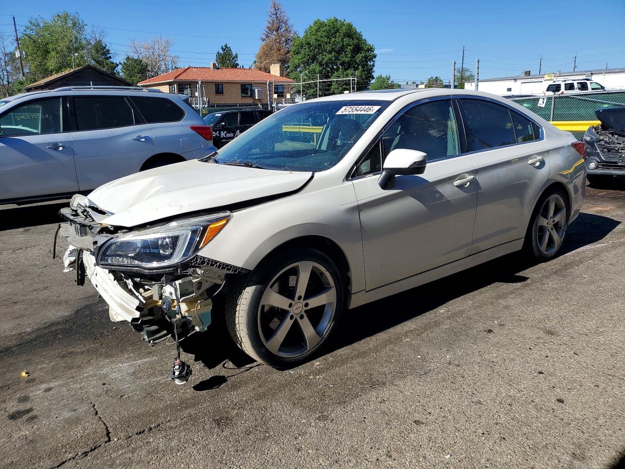 2015 Subaru Legacy 3.6r Limited White vin: 4S3BNEL69F3013571