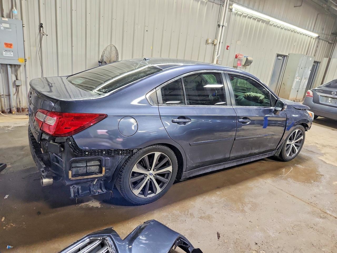 2015 Subaru Legacy 3.6r Limited Серый vin: 4S3BNEN60F3032314