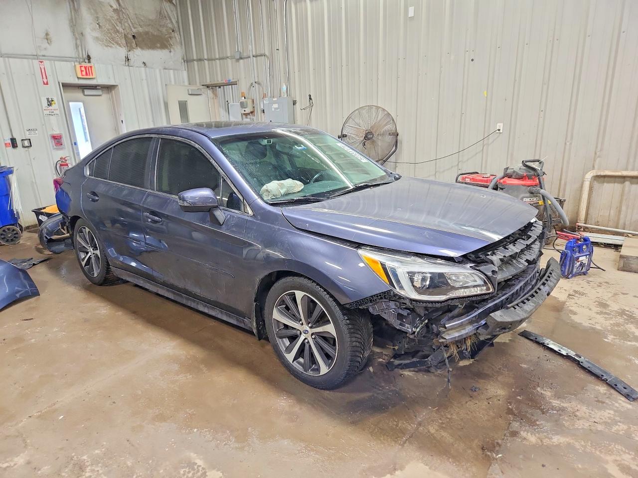 2015 Subaru Legacy 3.6r Limited Серый vin: 4S3BNEN60F3032314