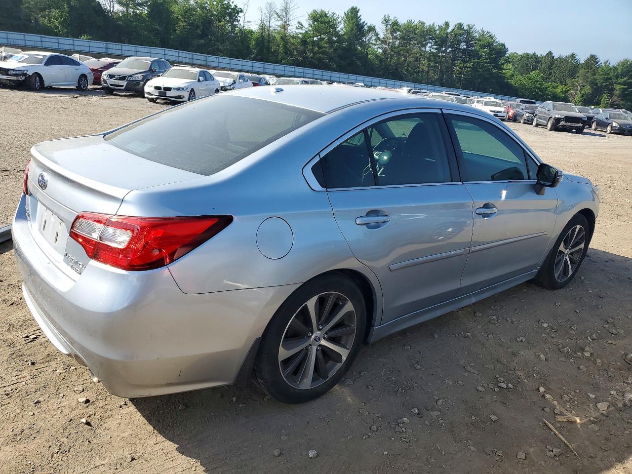 2015 Subaru Legacy 3.6r Limited Silver vin: 4S3BNEN60F3035780