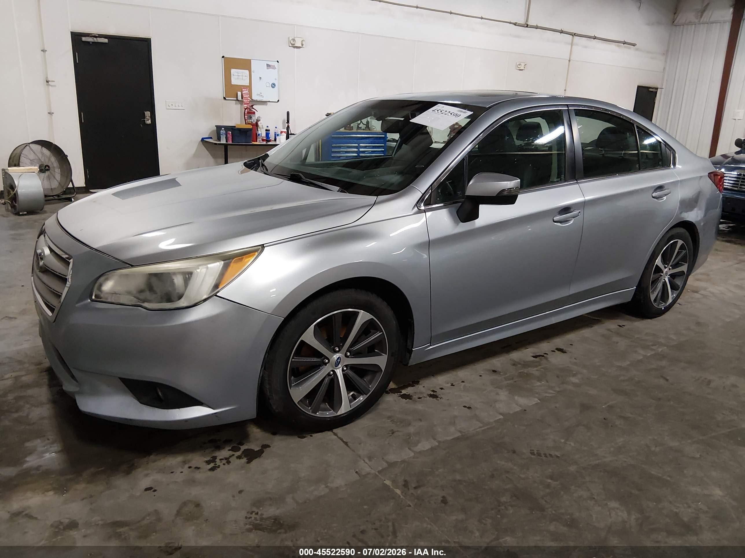 2015 Subaru Legacy 3.6r Limited Silver vin: 4S3BNEN61F3021726
