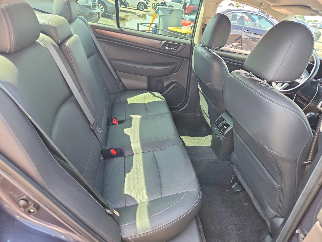 2015 Subaru Legacy 3.6r Limited Gray vin: 4S3BNEN61F3025551