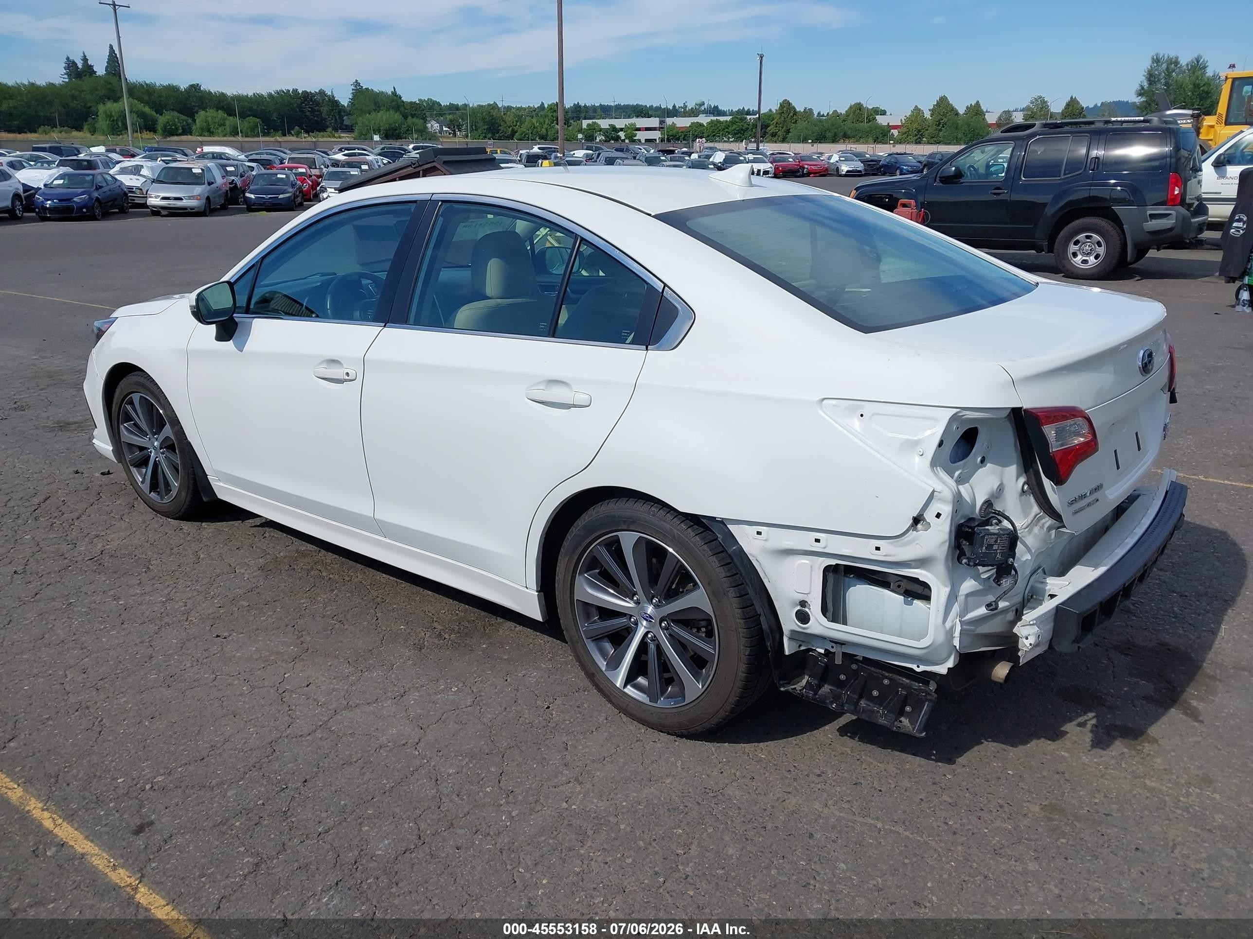 2018 Subaru Legacy 3.6r Limited White vin: 4S3BNEN61J3030046