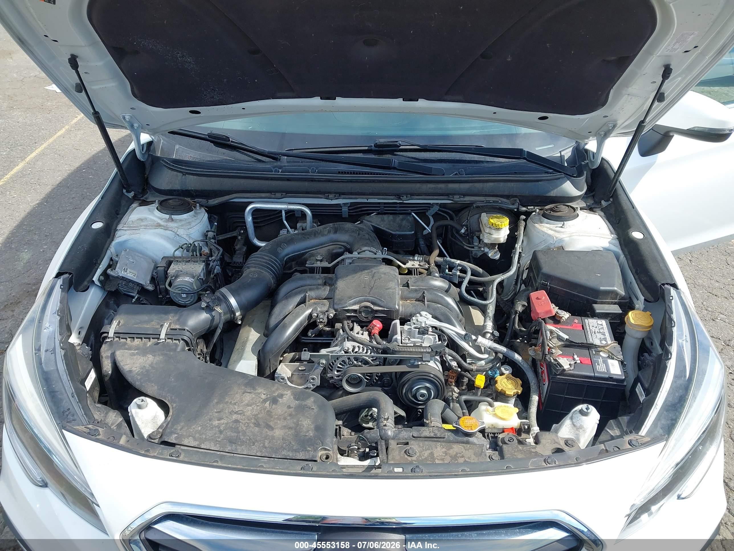 2018 Subaru Legacy 3.6r Limited White vin: 4S3BNEN61J3030046