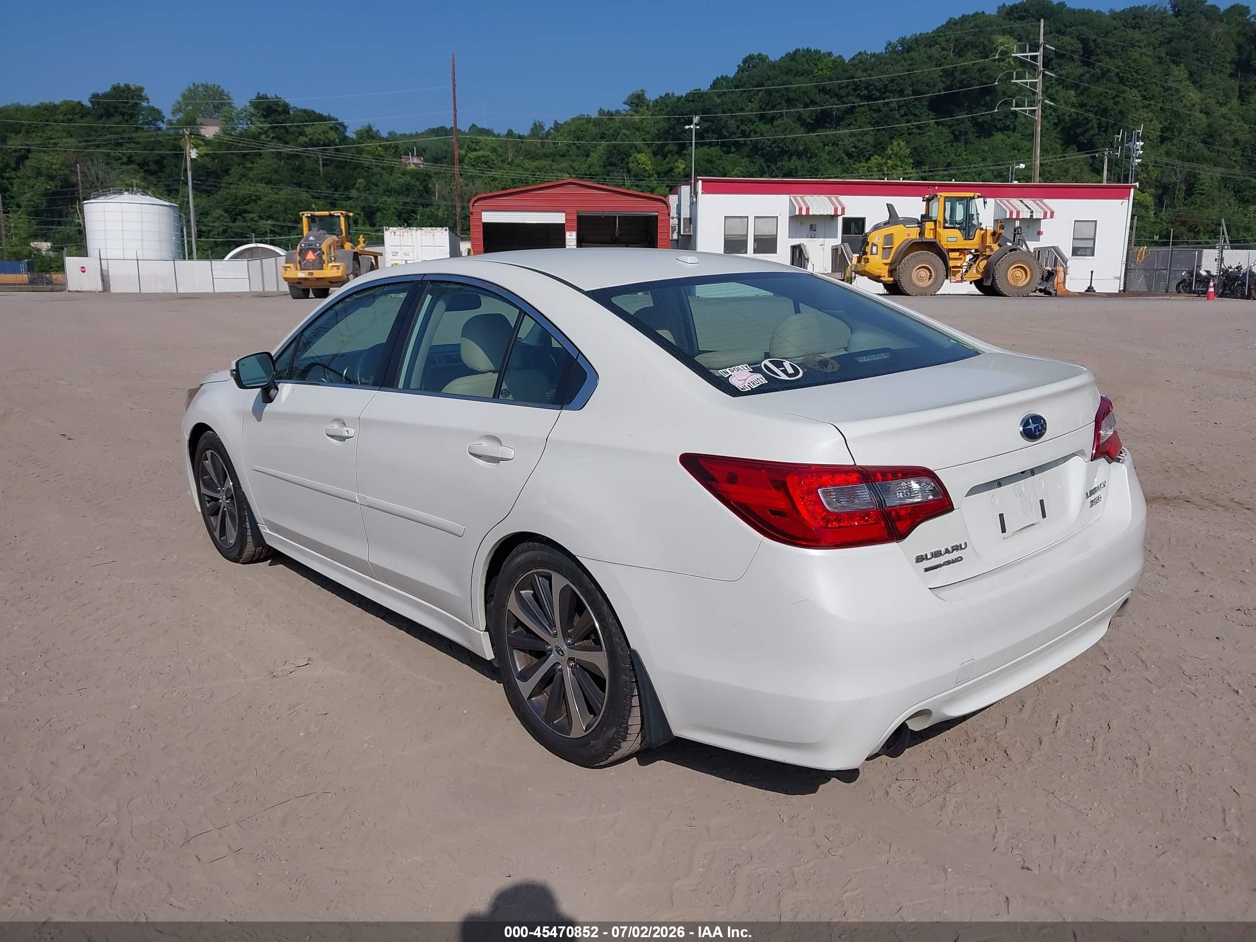 2015 Subaru Legacy 3.6r Limited White vin: 4S3BNEN63F3016916