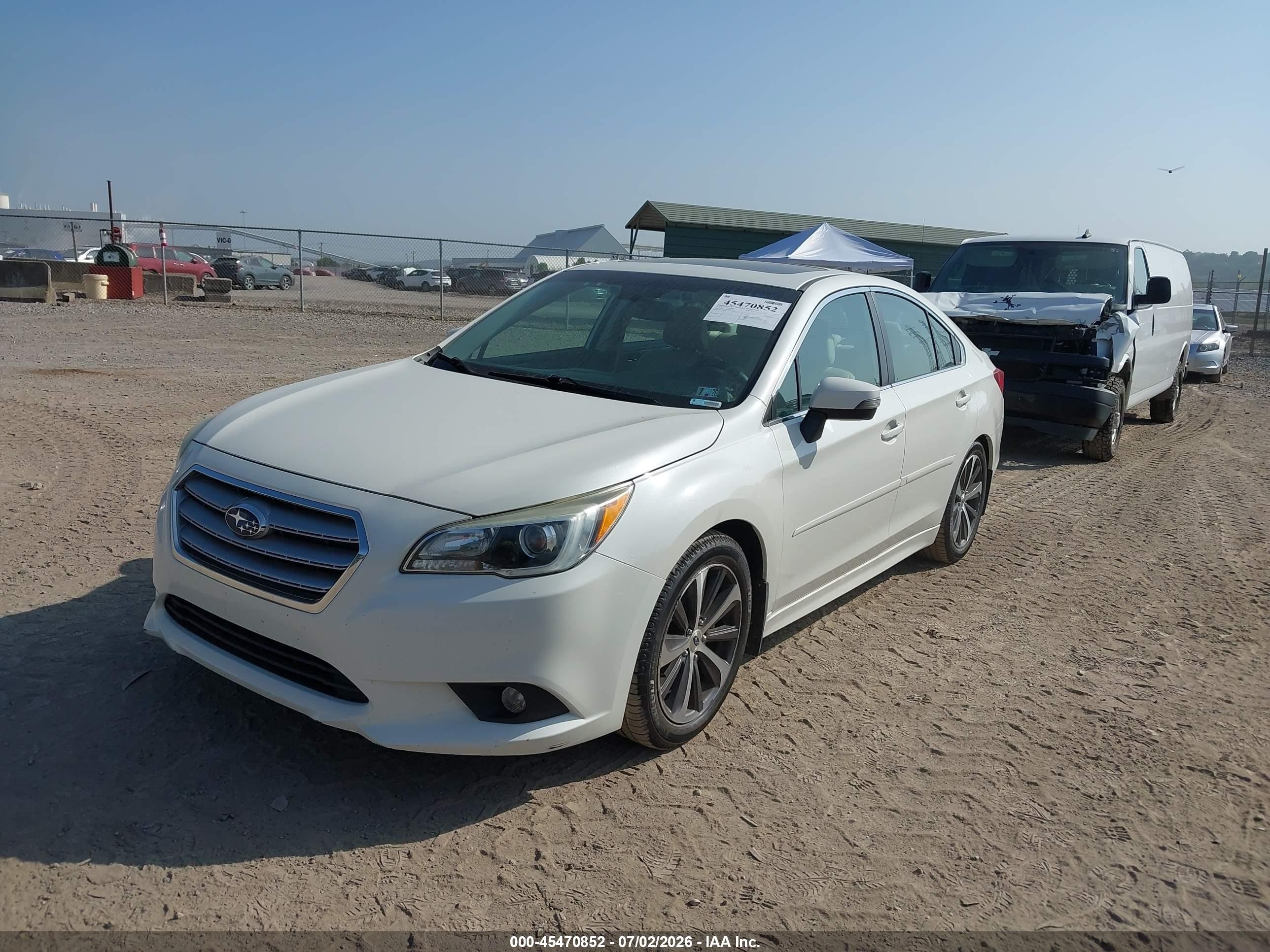 2015 Subaru Legacy 3.6r Limited White vin: 4S3BNEN63F3016916