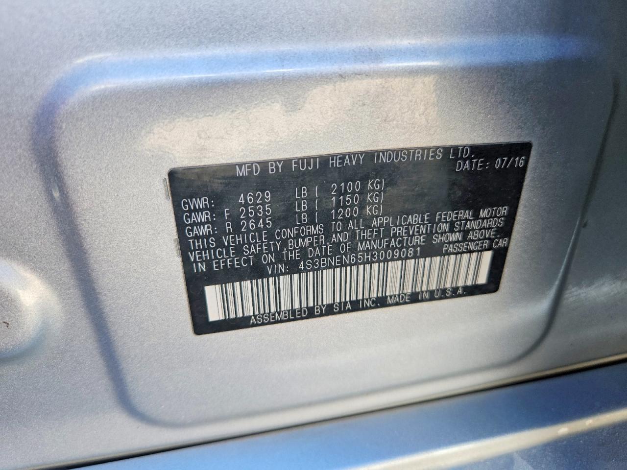 2017 Subaru Legacy 3.6r Limited Silver vin: 4S3BNEN65H3009081