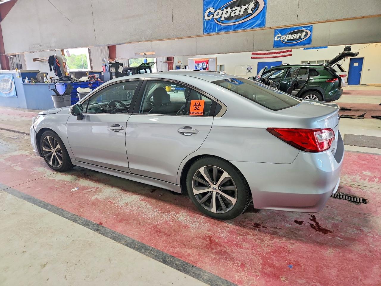 2015 Subaru Legacy 3.6r Limited Silver vin: 4S3BNEN6XF3056569