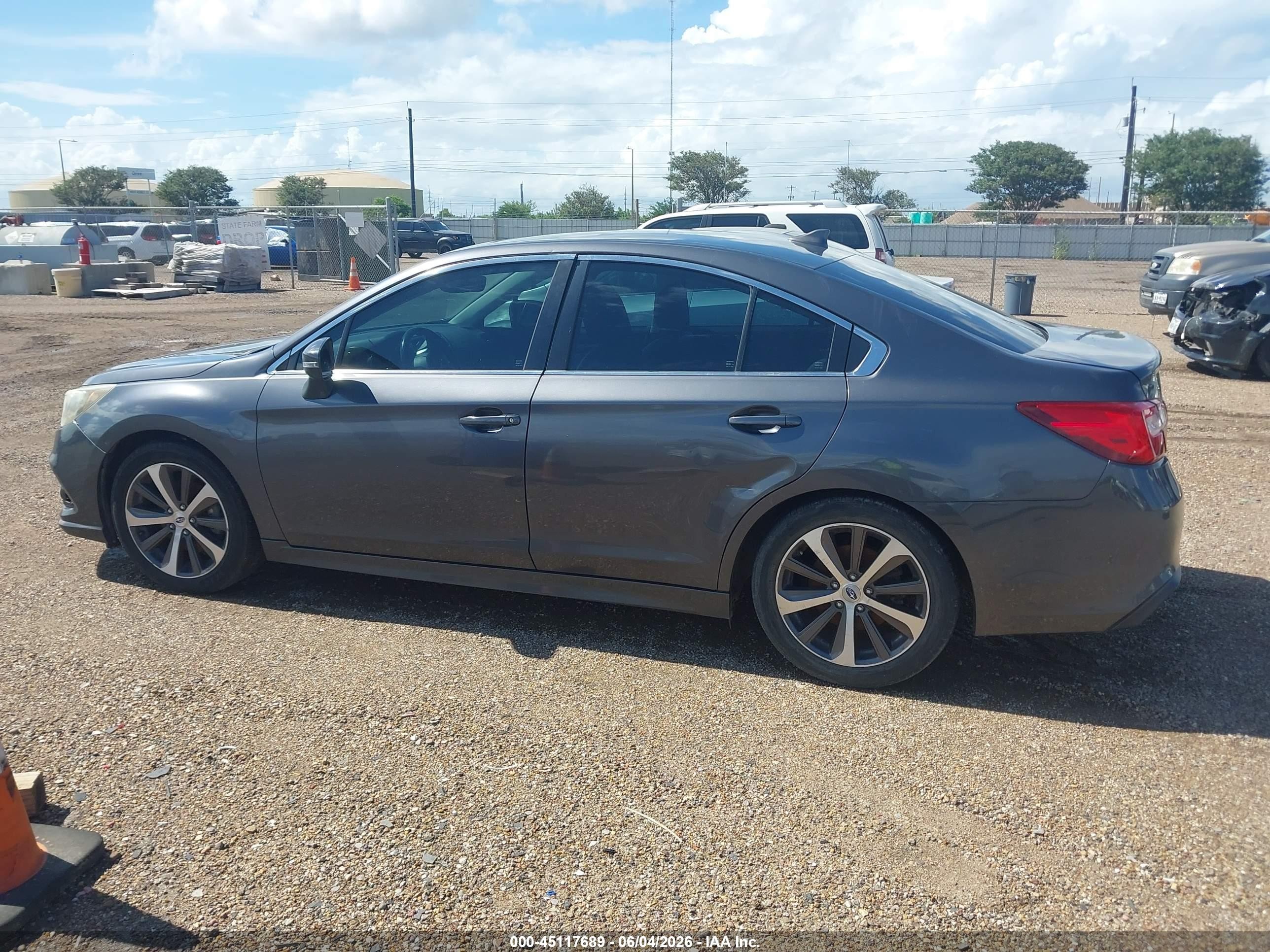 2019 Subaru Legacy 3.6r Limited Gray vin: 4S3BNEN6XK3013733
