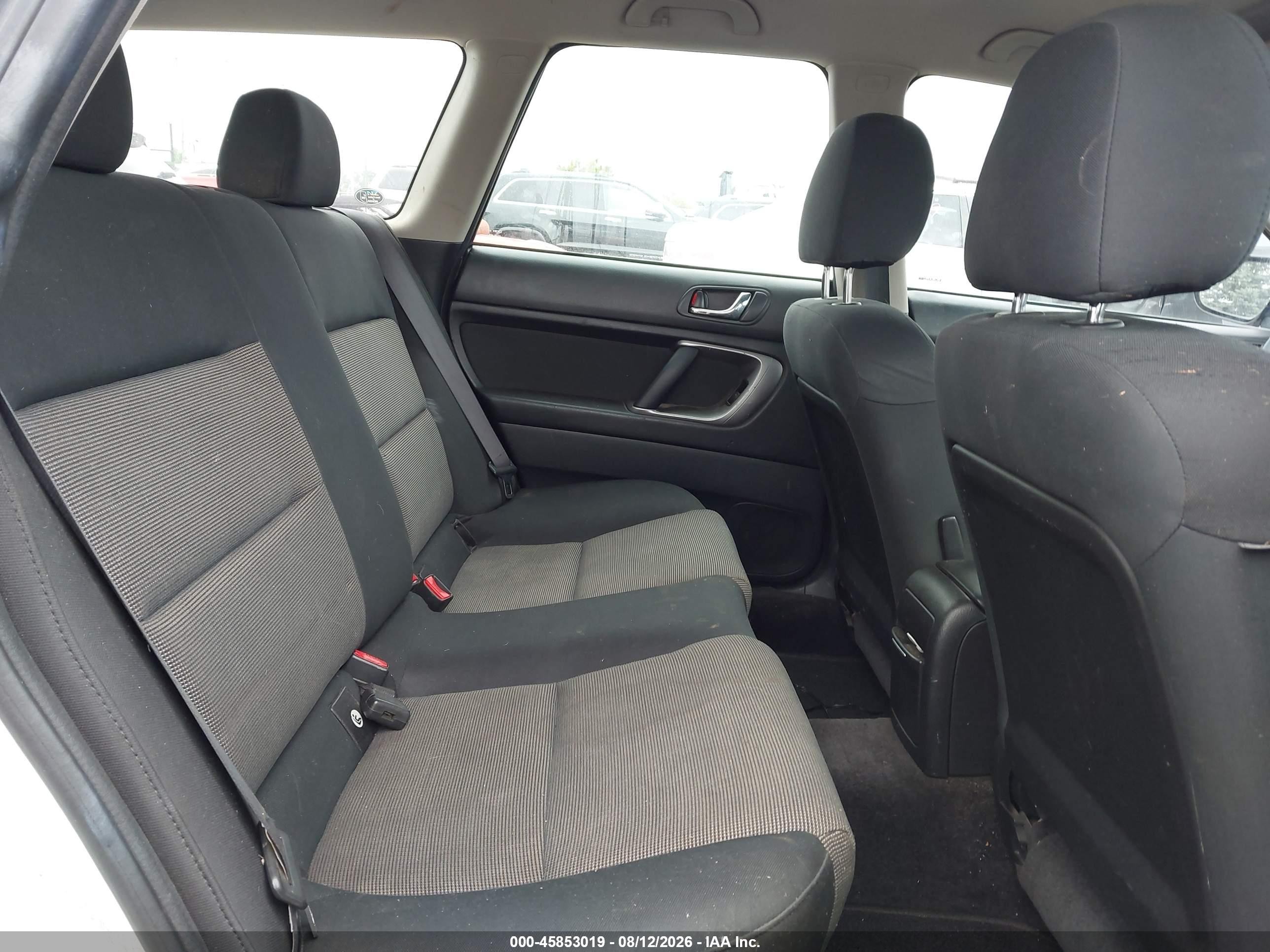 2005 Subaru Legacy 2.5i White vin: 4S3BP616056312267
