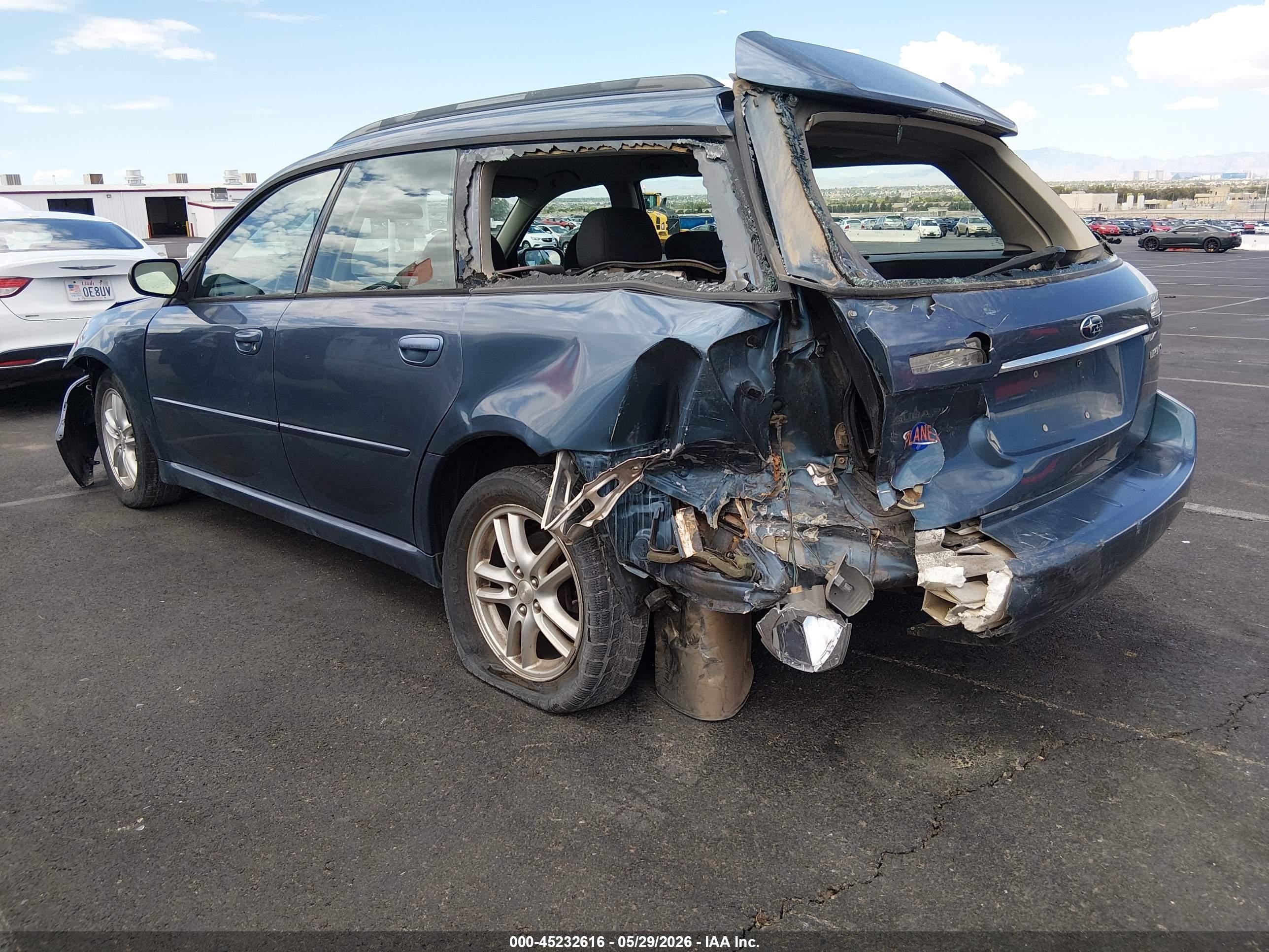 2005 Subaru Legacy 2.5i Blue vin: 4S3BP616456390129
