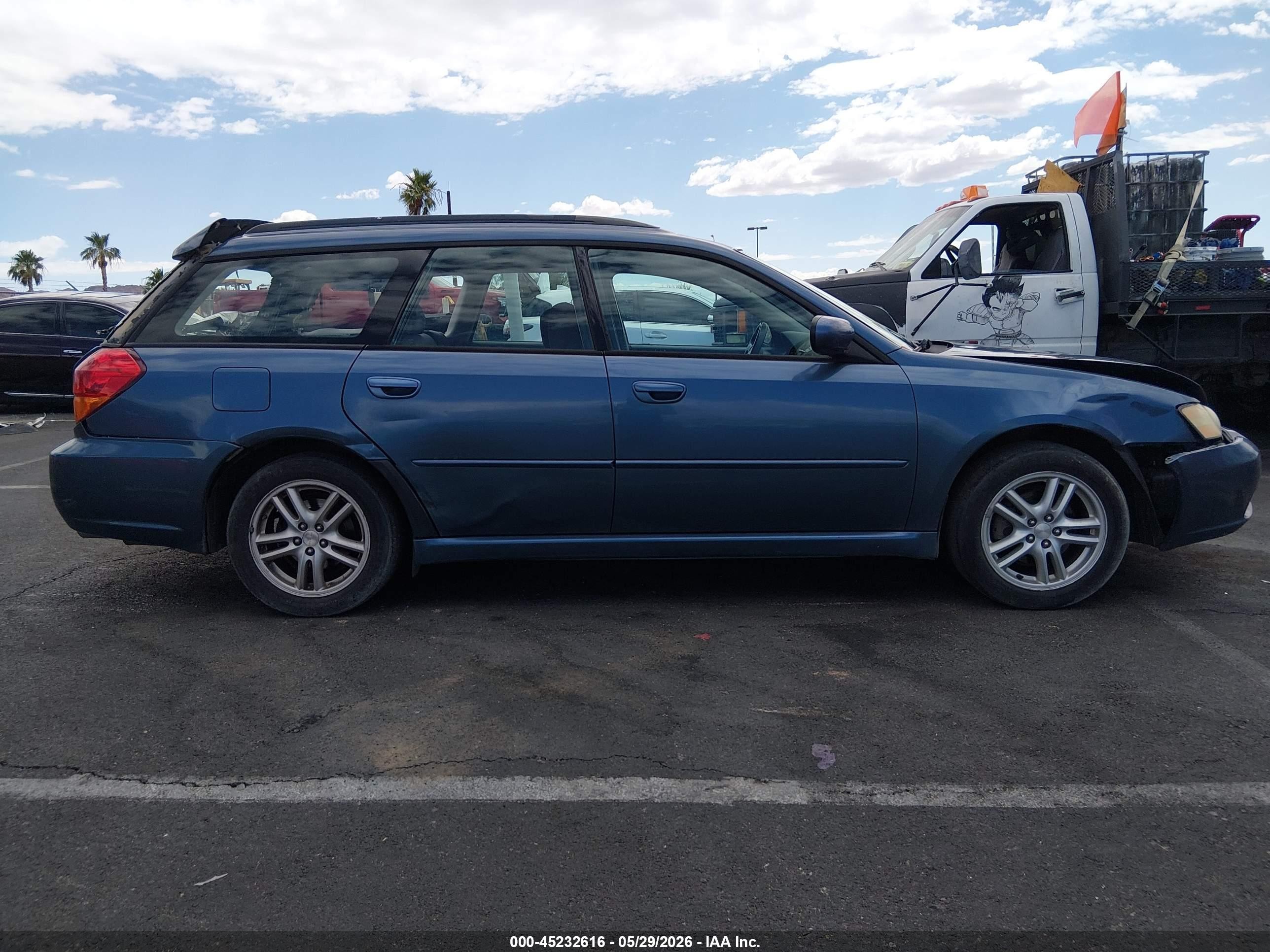 2005 Subaru Legacy 2.5i Blue vin: 4S3BP616456390129