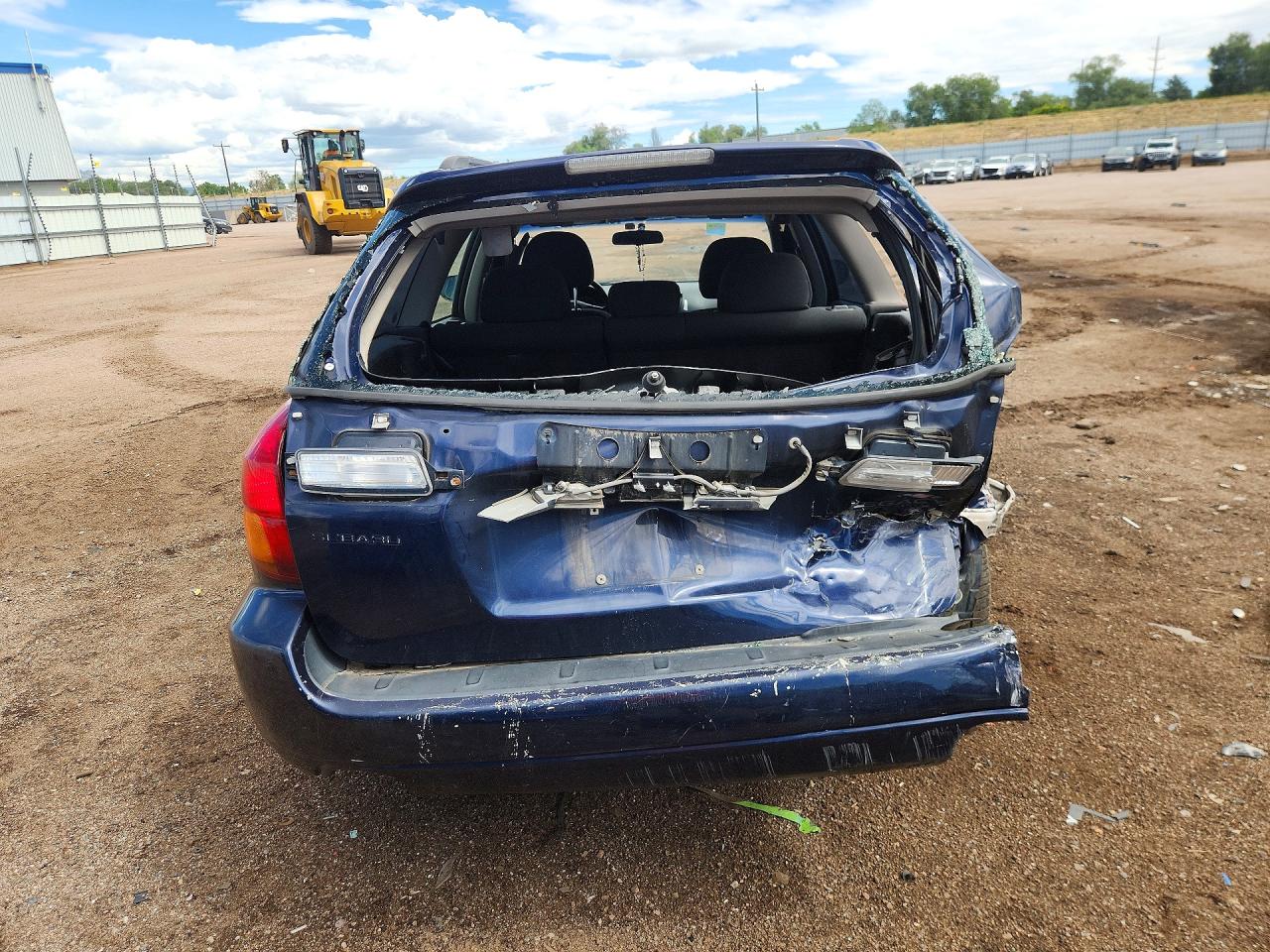 2005 Subaru Legacy 2.5i Blue vin: 4S3BP616657317323